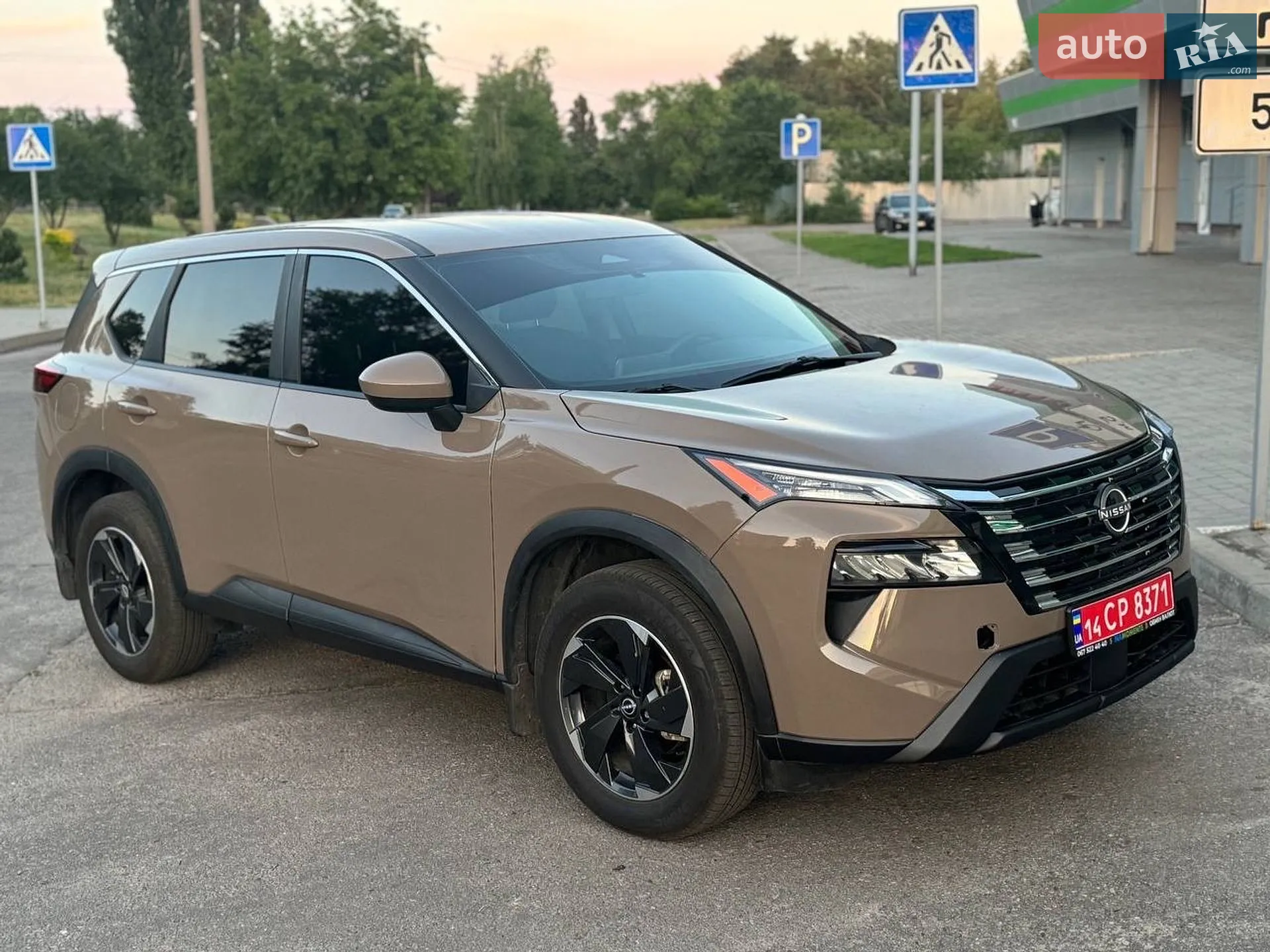 2024 Nissan Rogue - фото 1
