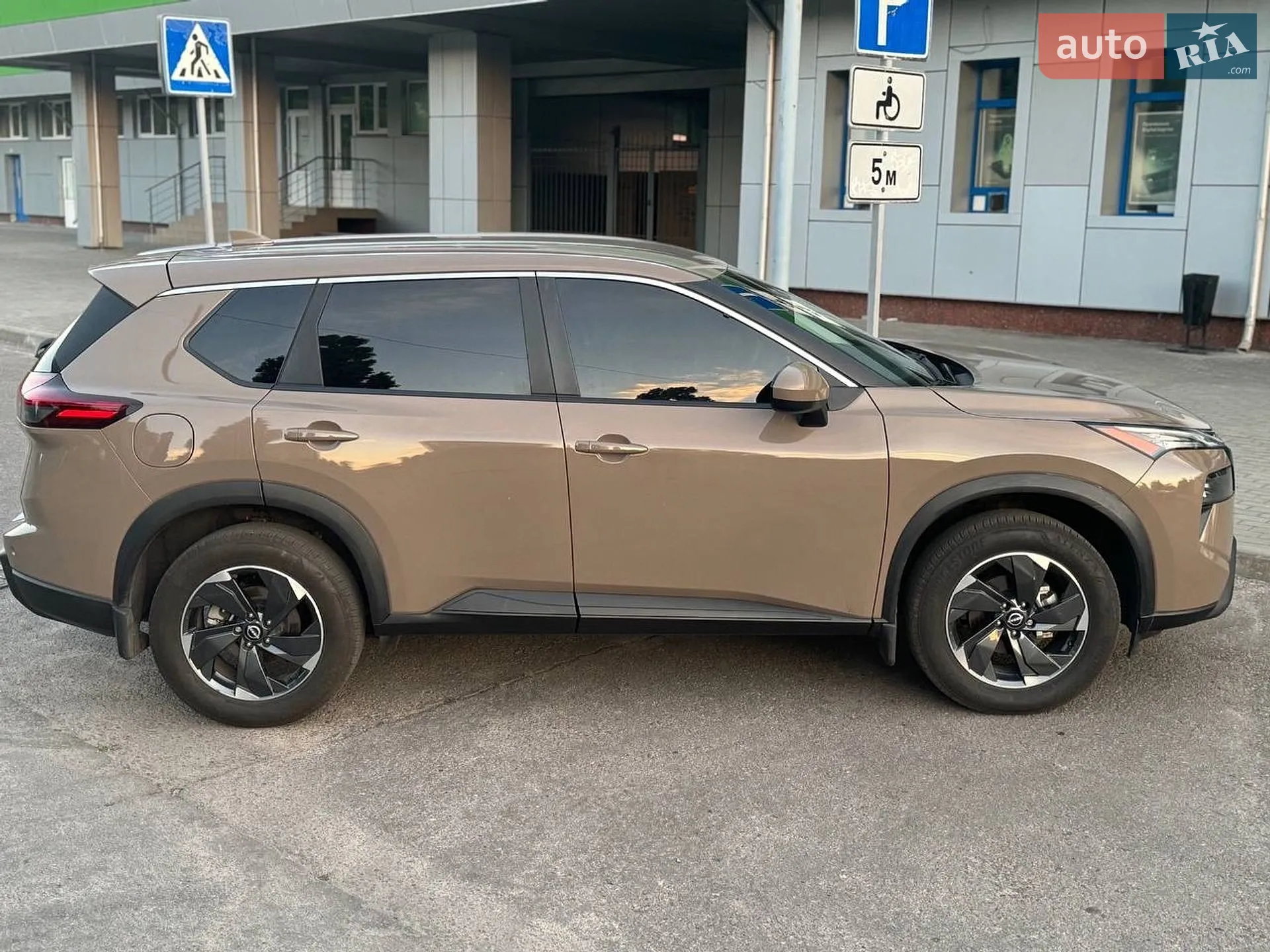 2024 Nissan Rogue - мініатюра 3
