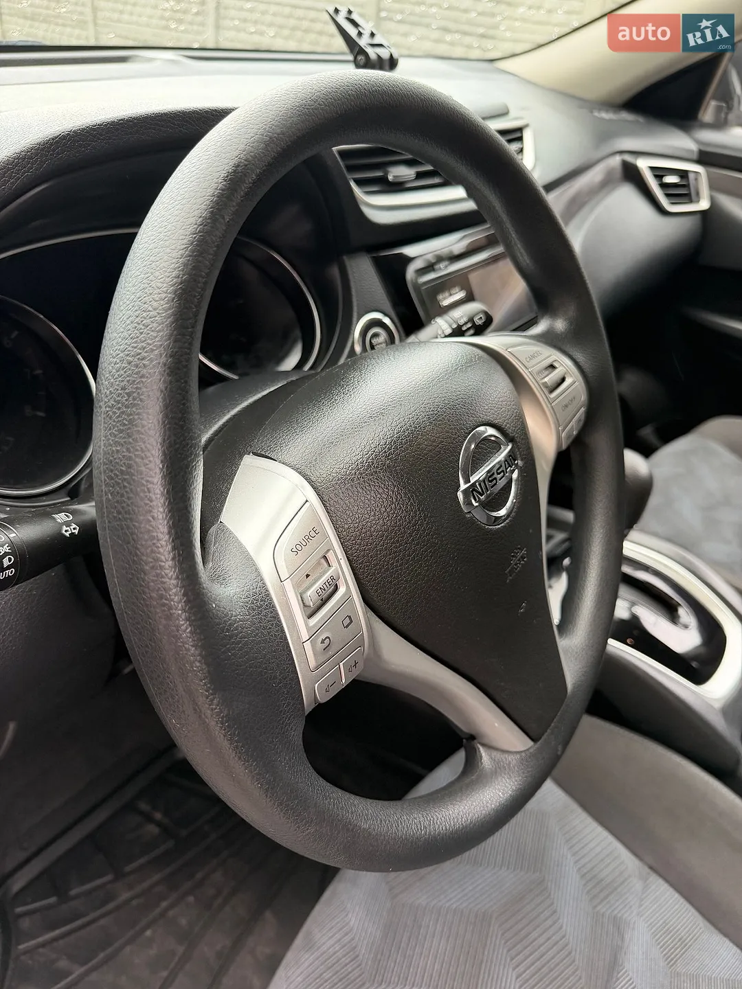 2016 Nissan Rogue - мініатюра 25