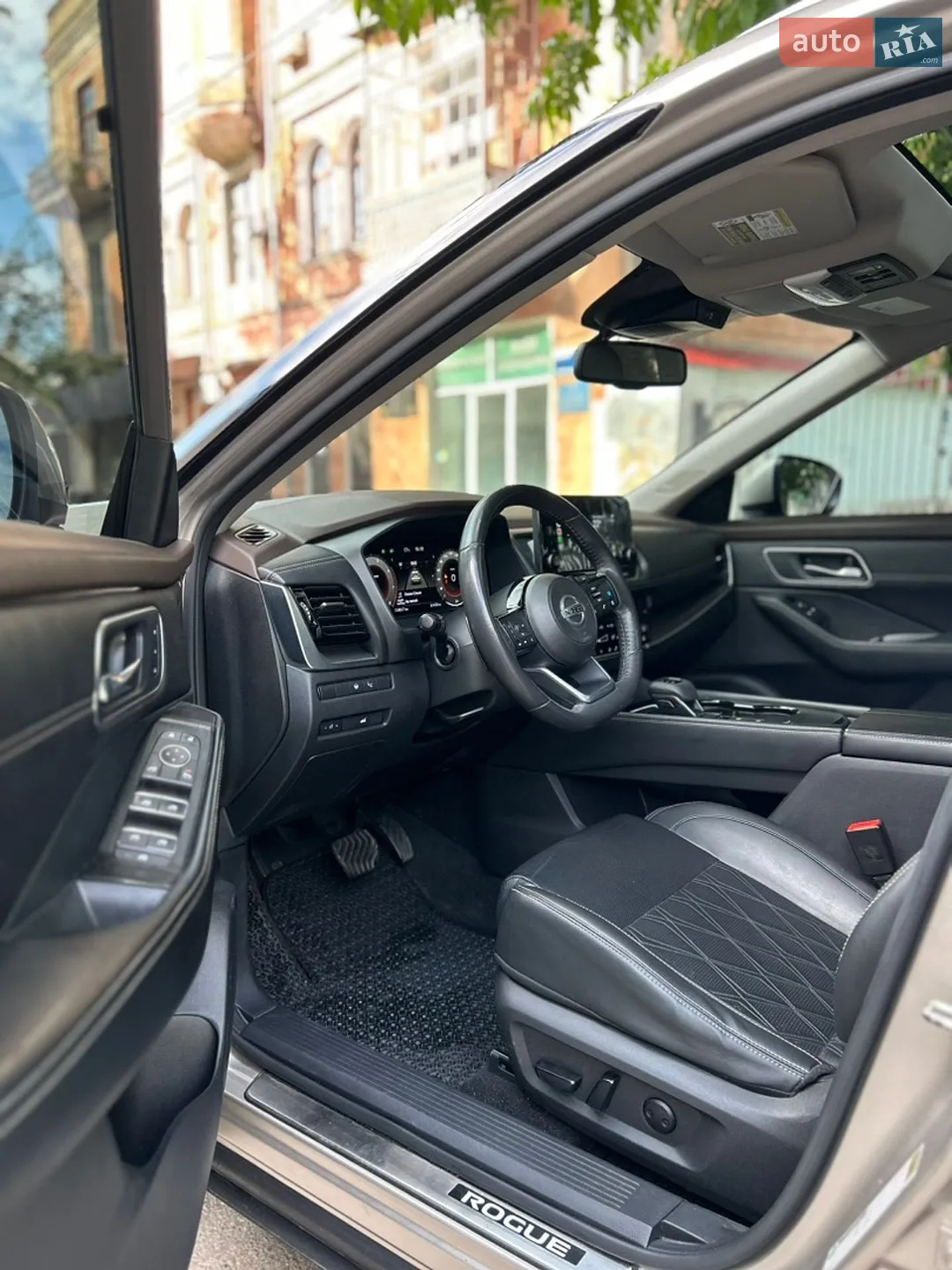 2021 Nissan Rogue - мініатюра 10