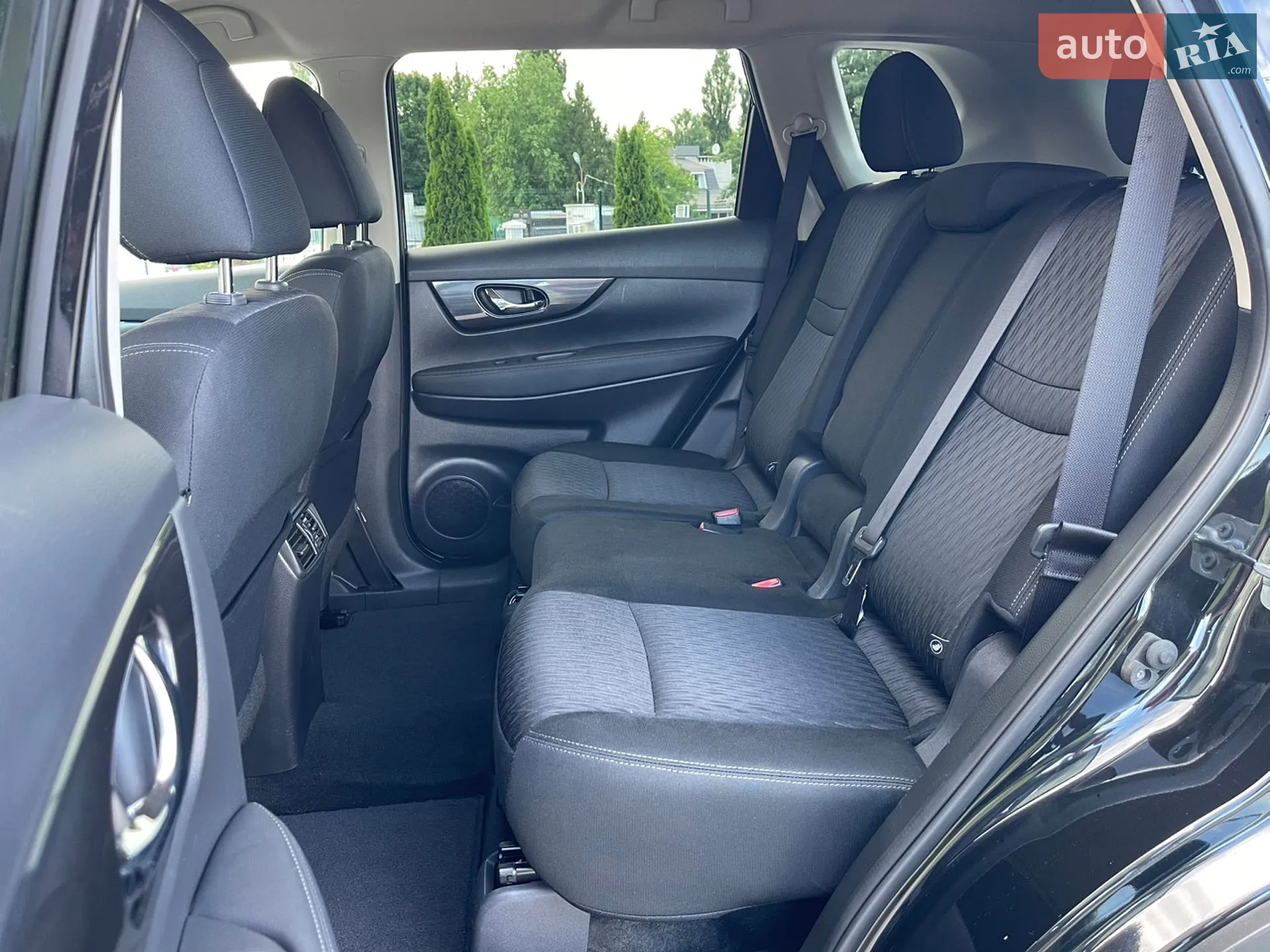 2018 Nissan Rogue - мініатюра 15