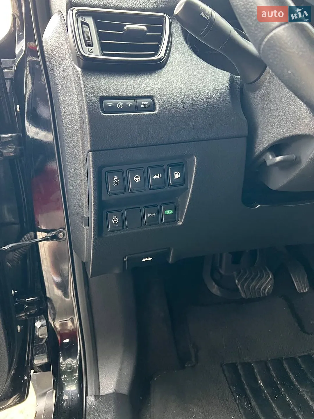2019 Nissan Rogue - мініатюра 12