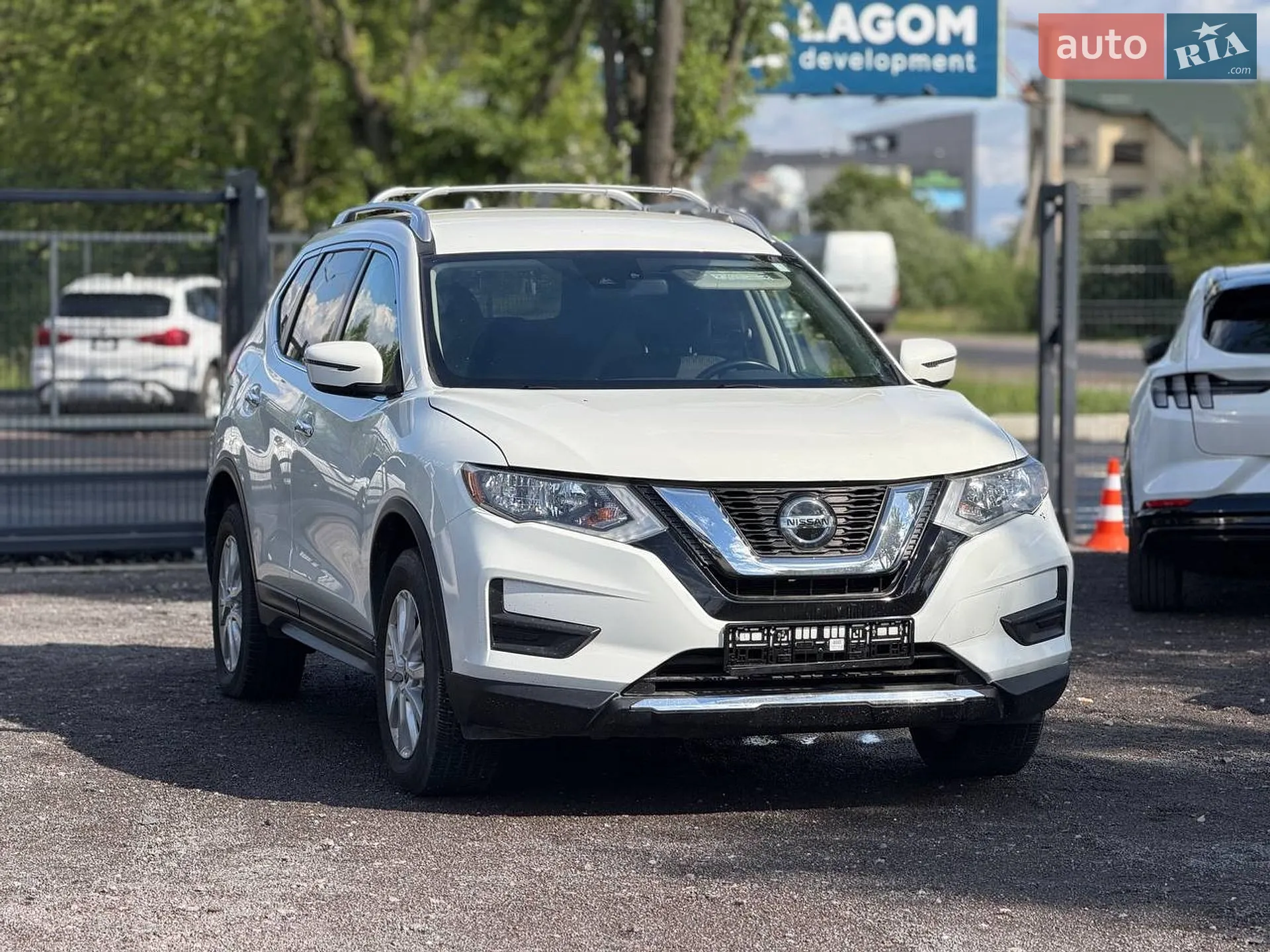 2019 Nissan Rogue - мініатюра 6