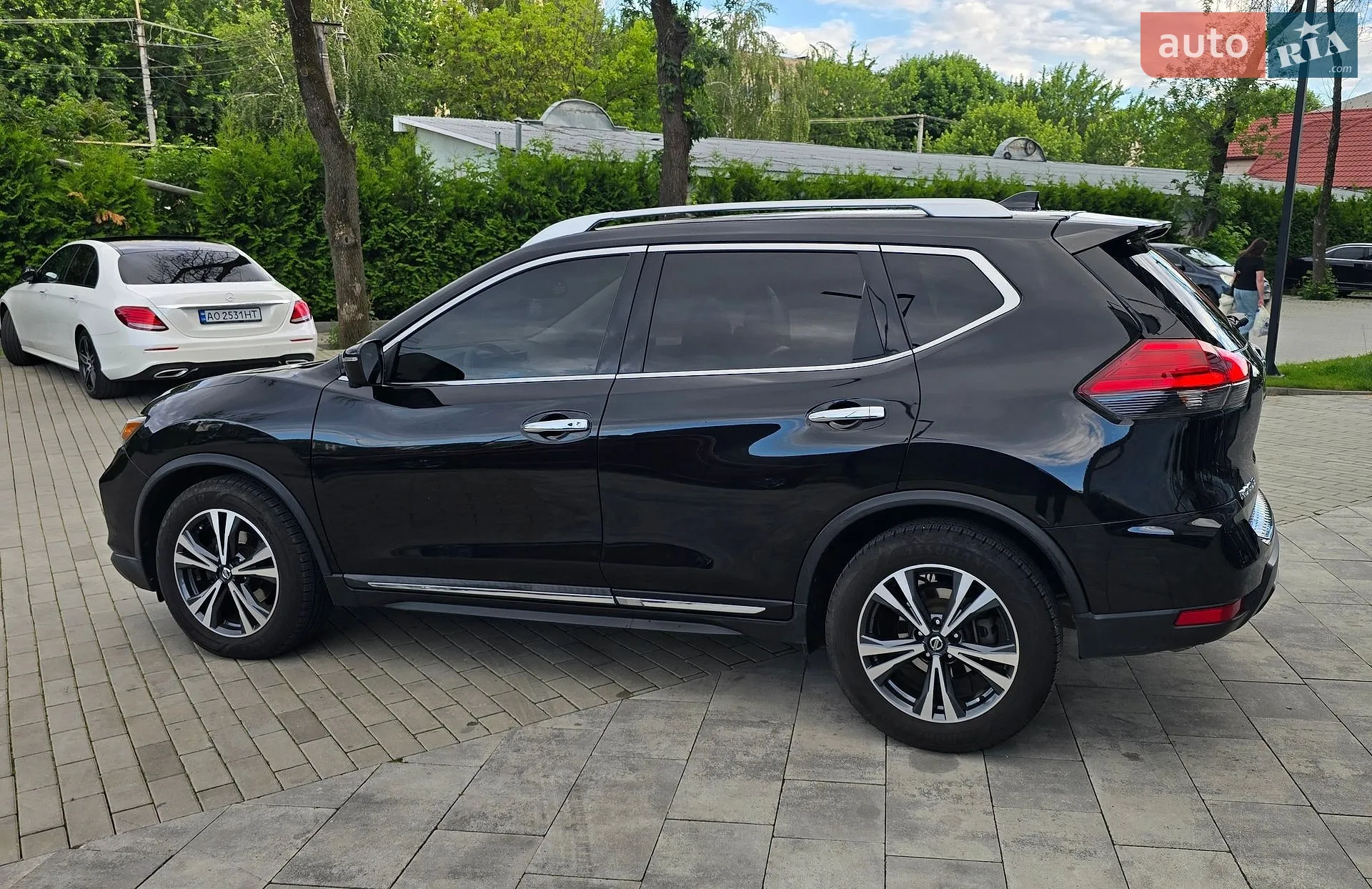 2017 Nissan Rogue - мініатюра 12