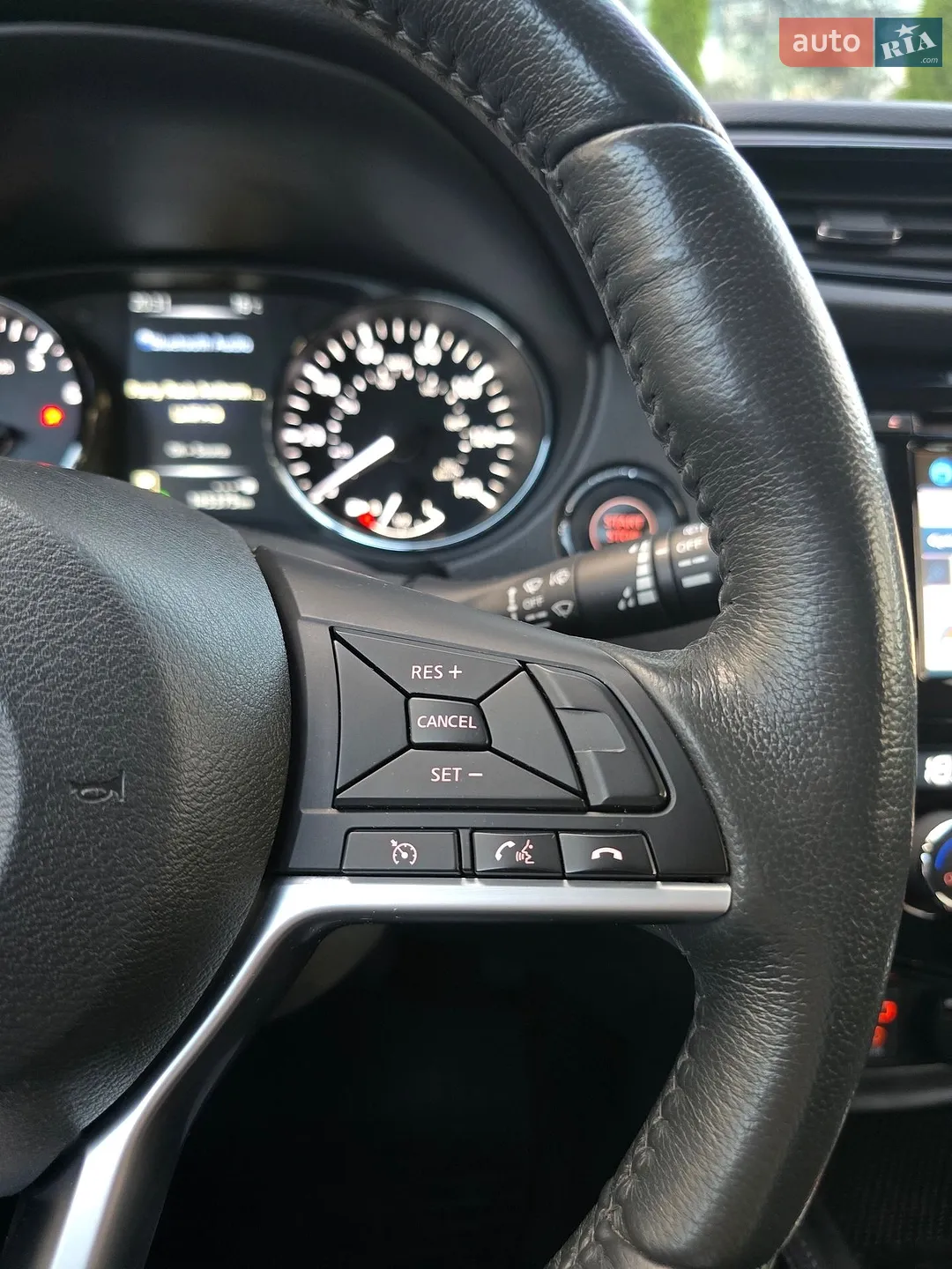 2017 Nissan Rogue - мініатюра 48