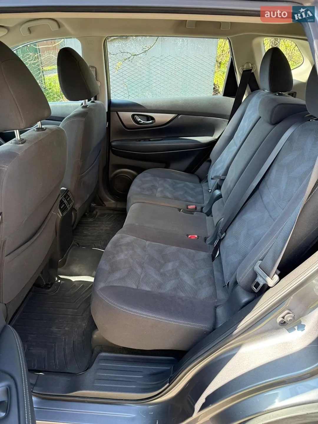 2016 Nissan Rogue - мініатюра 12