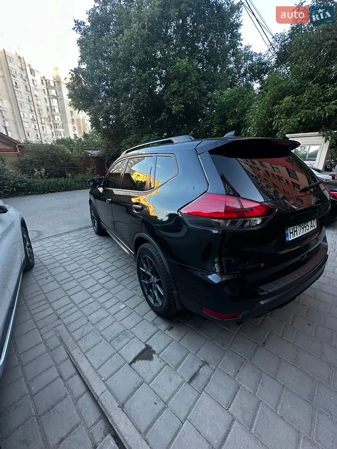 2016 Nissan Rogue - мініатюра 2