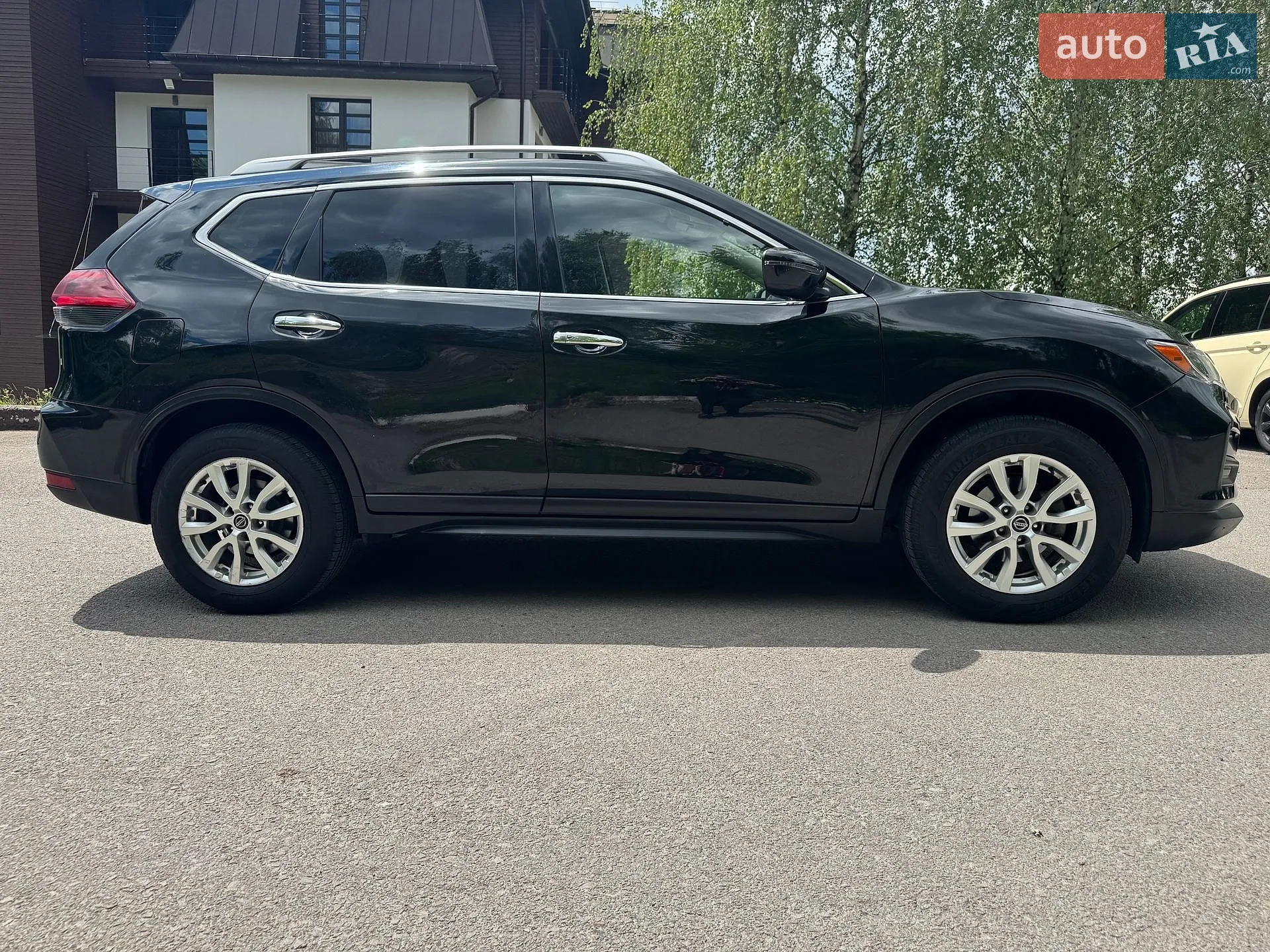 2020 Nissan Rogue - мініатюра 9