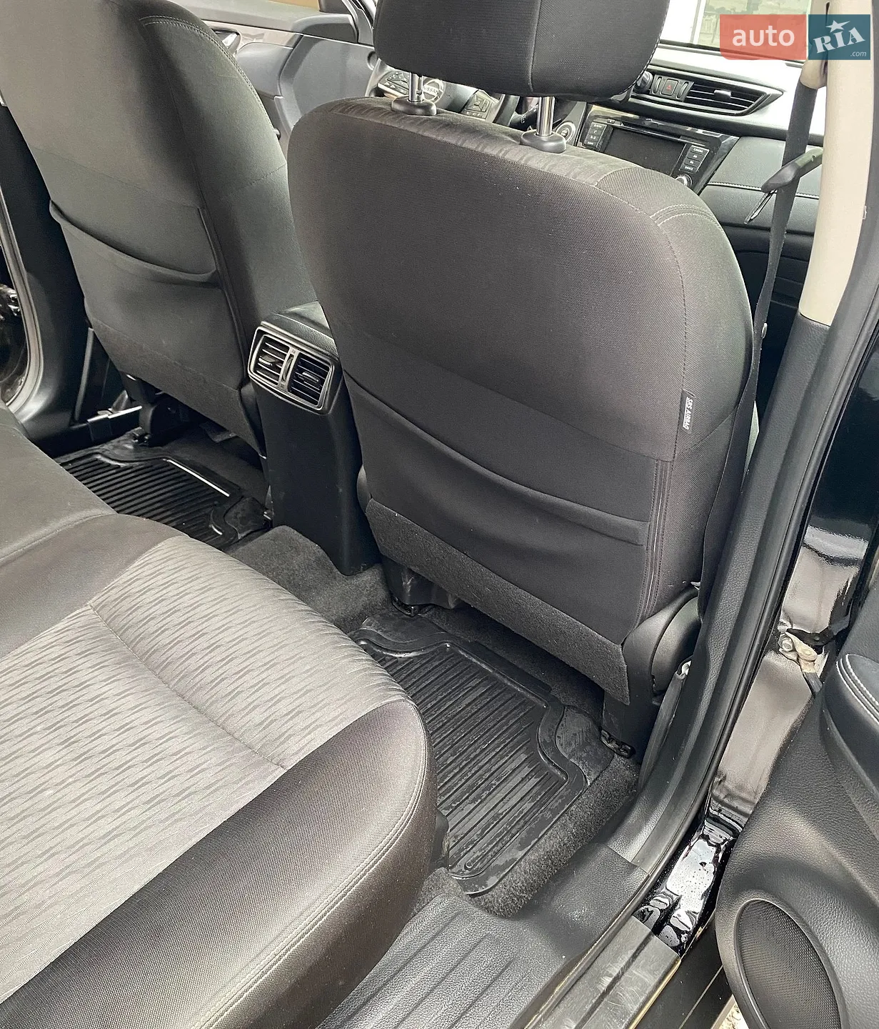 2018 Nissan Rogue - мініатюра 20