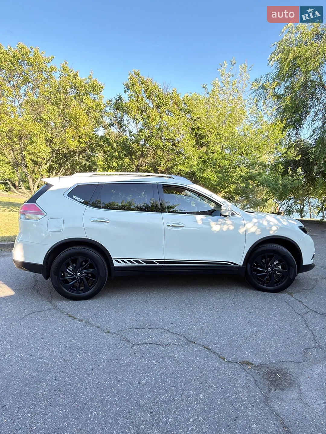 2014 Nissan Rogue - мініатюра 3