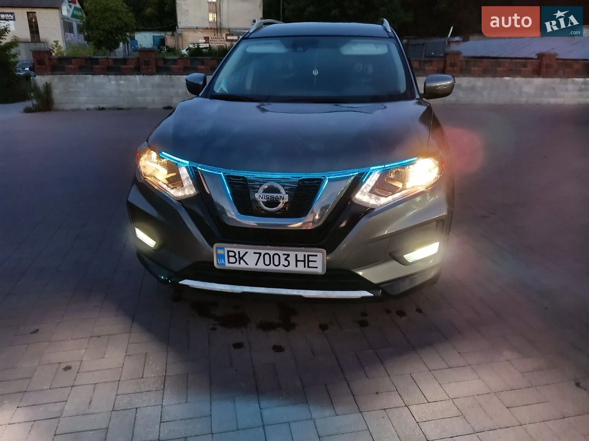 2019 Nissan Rogue - мініатюра 2