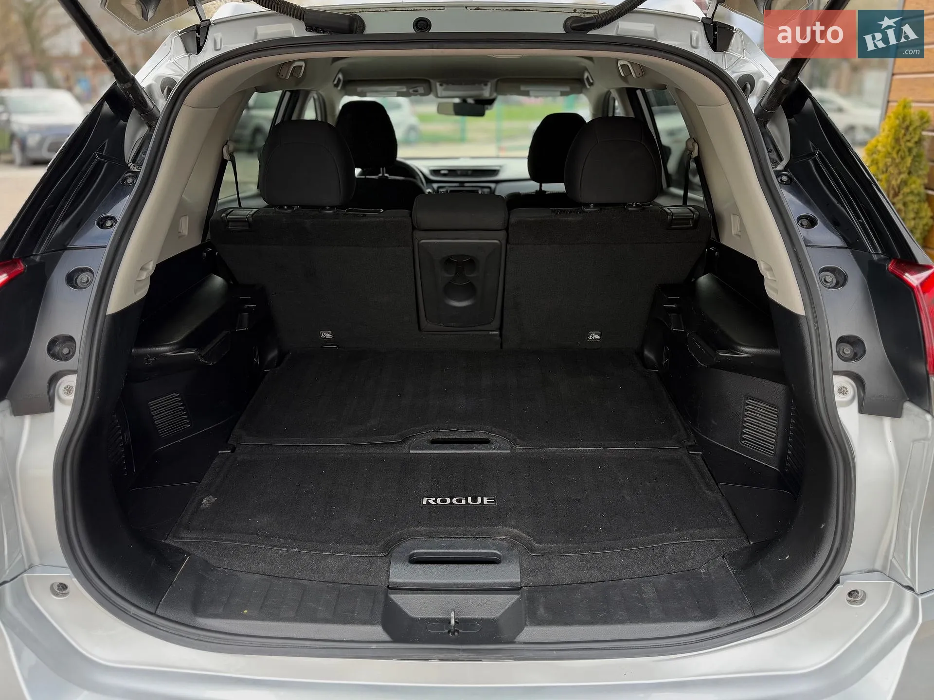 2019 Nissan Rogue - мініатюра 19