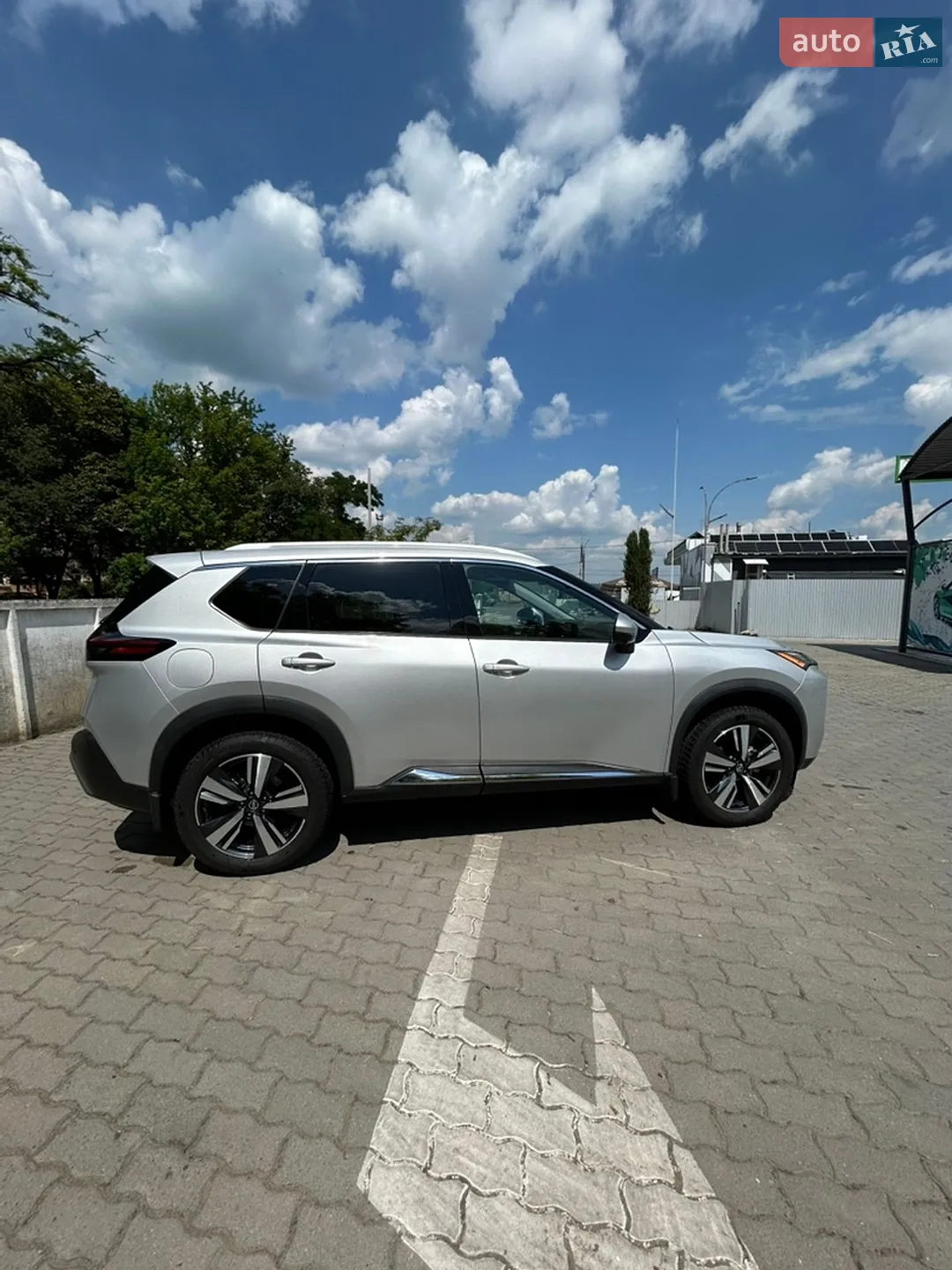 2021 Nissan Rogue - мініатюра 4