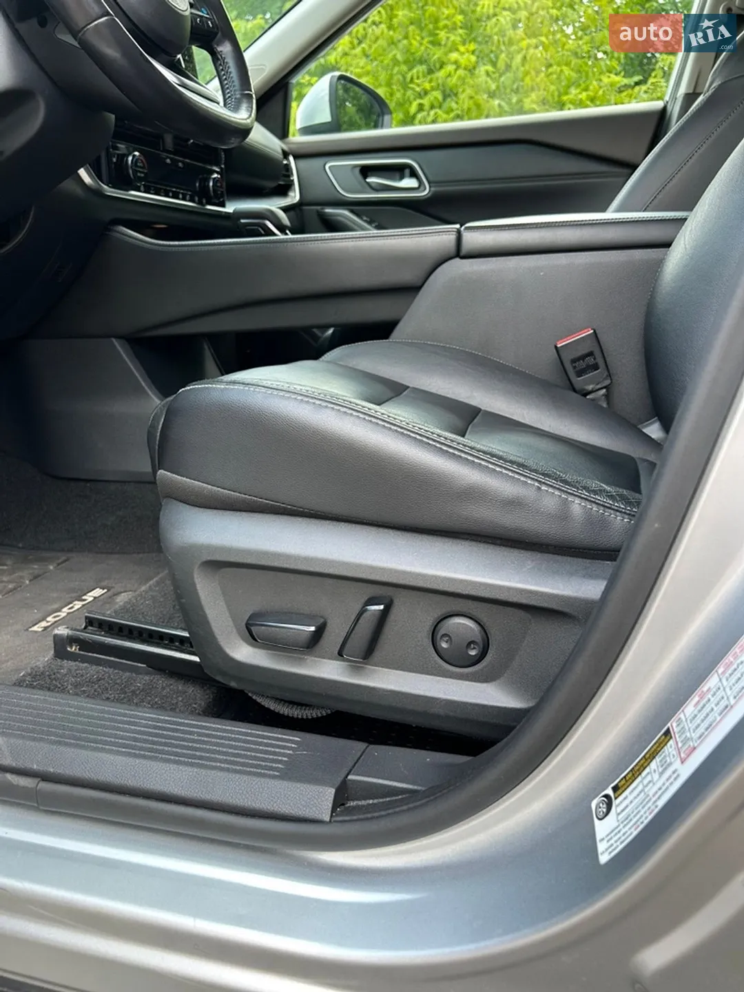 2021 Nissan Rogue - мініатюра 33