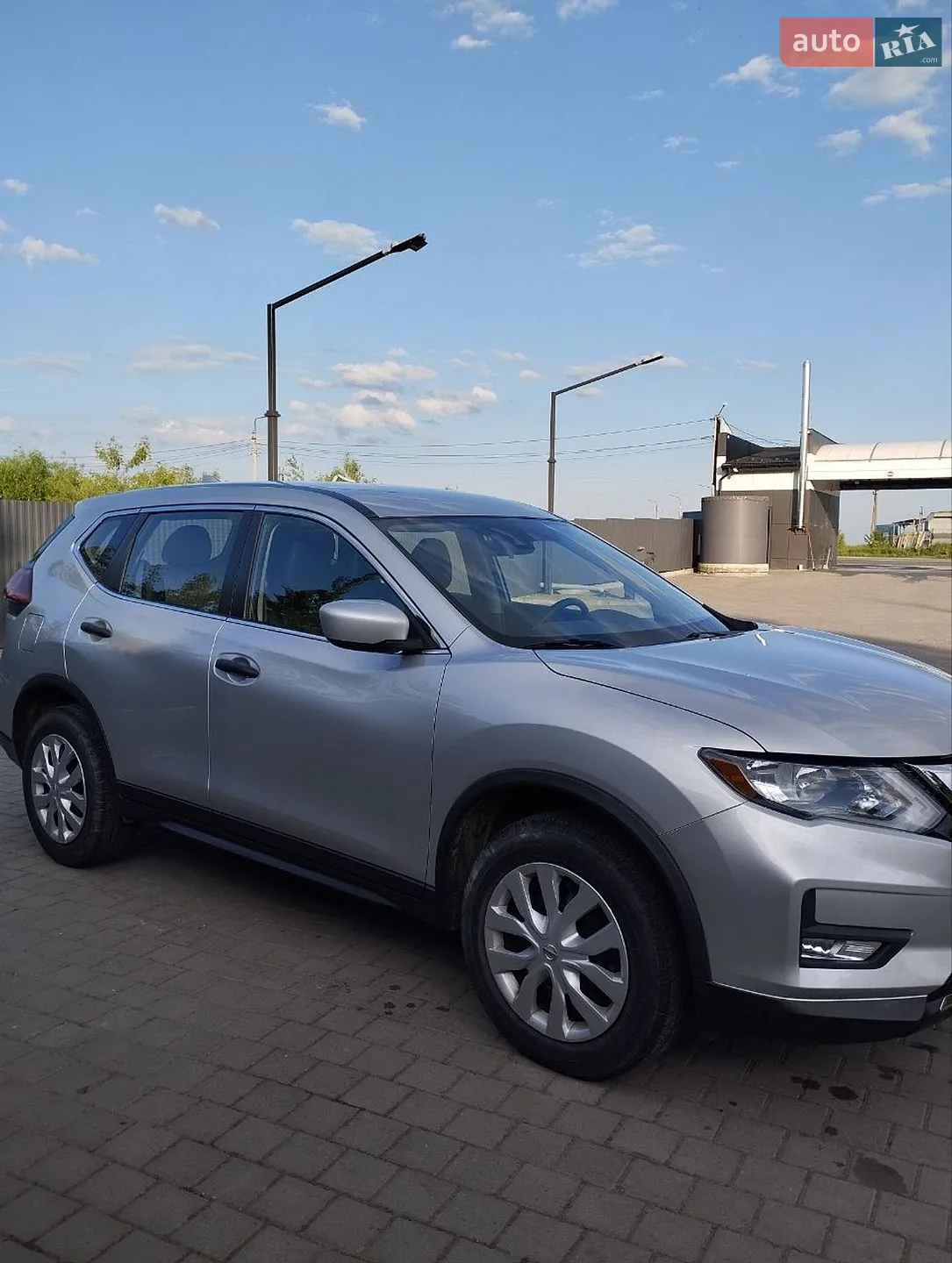 2020 Nissan Rogue - мініатюра 3
