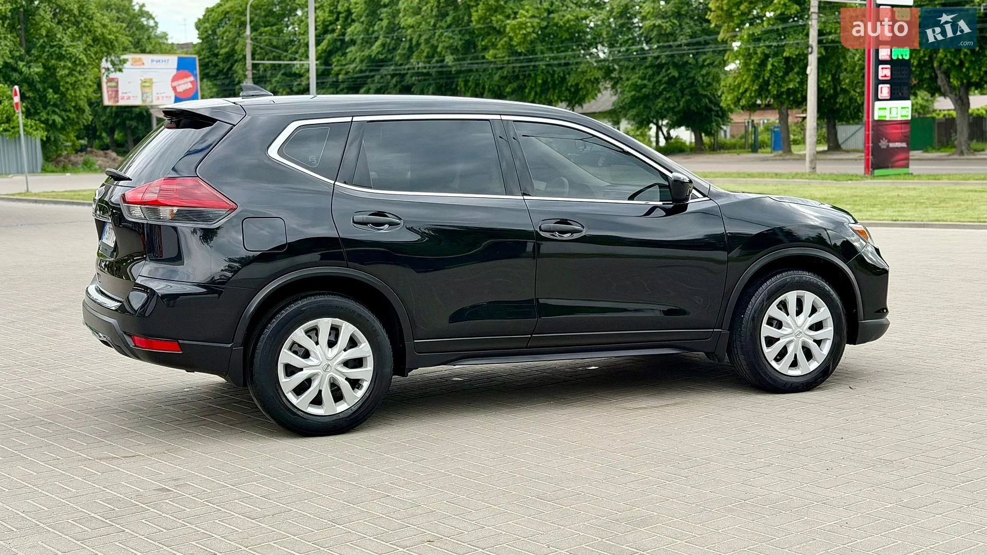2018 Nissan Rogue - мініатюра 8