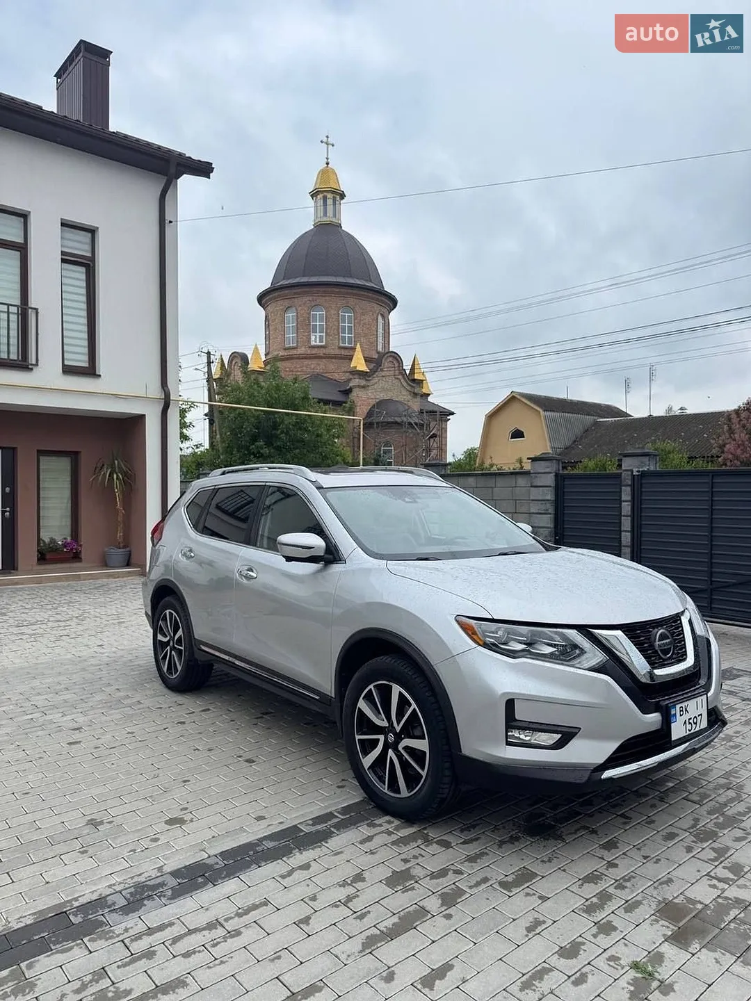 2017 Nissan Rogue - мініатюра 2