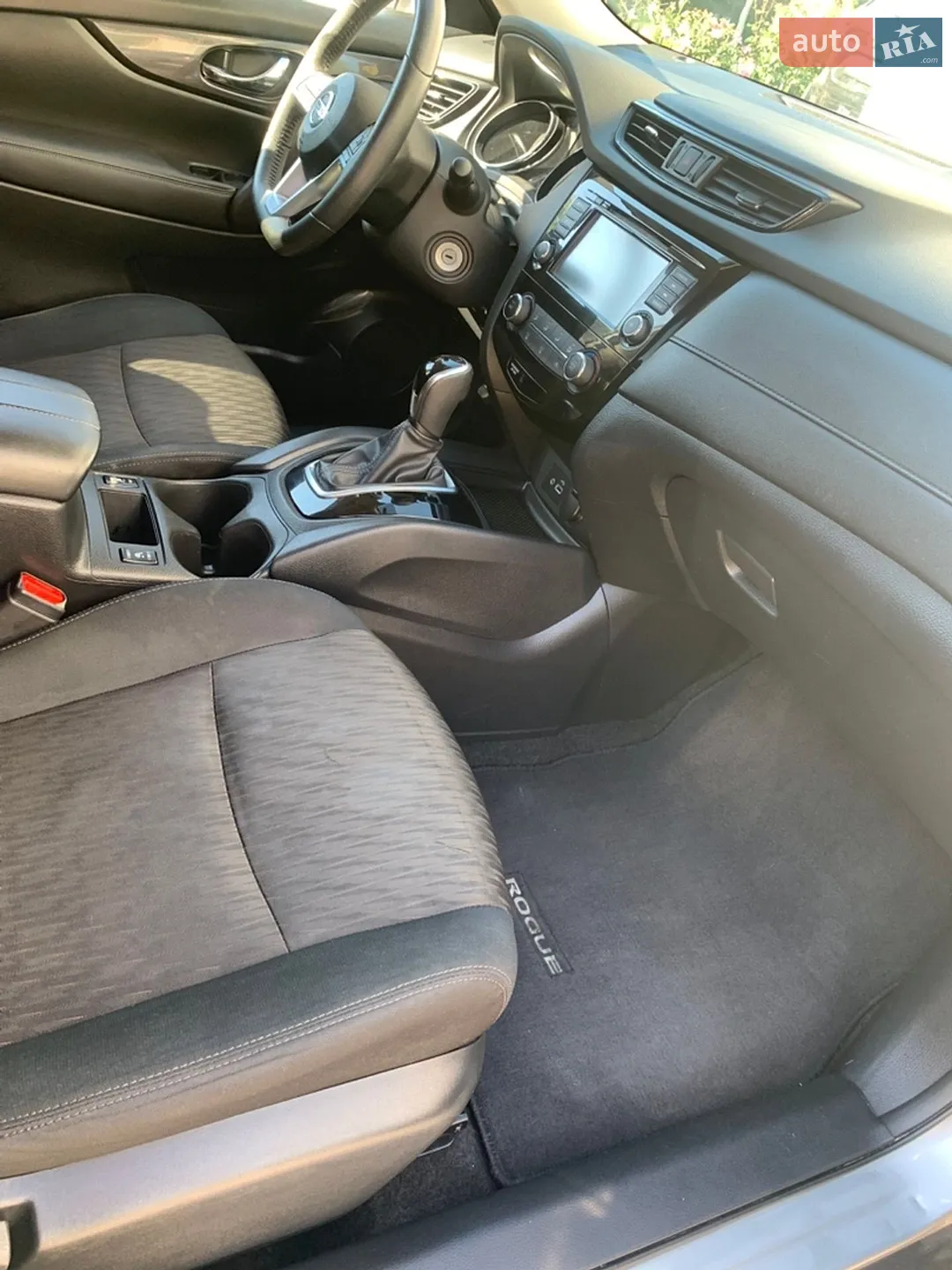 2018 Nissan Rogue - мініатюра 8