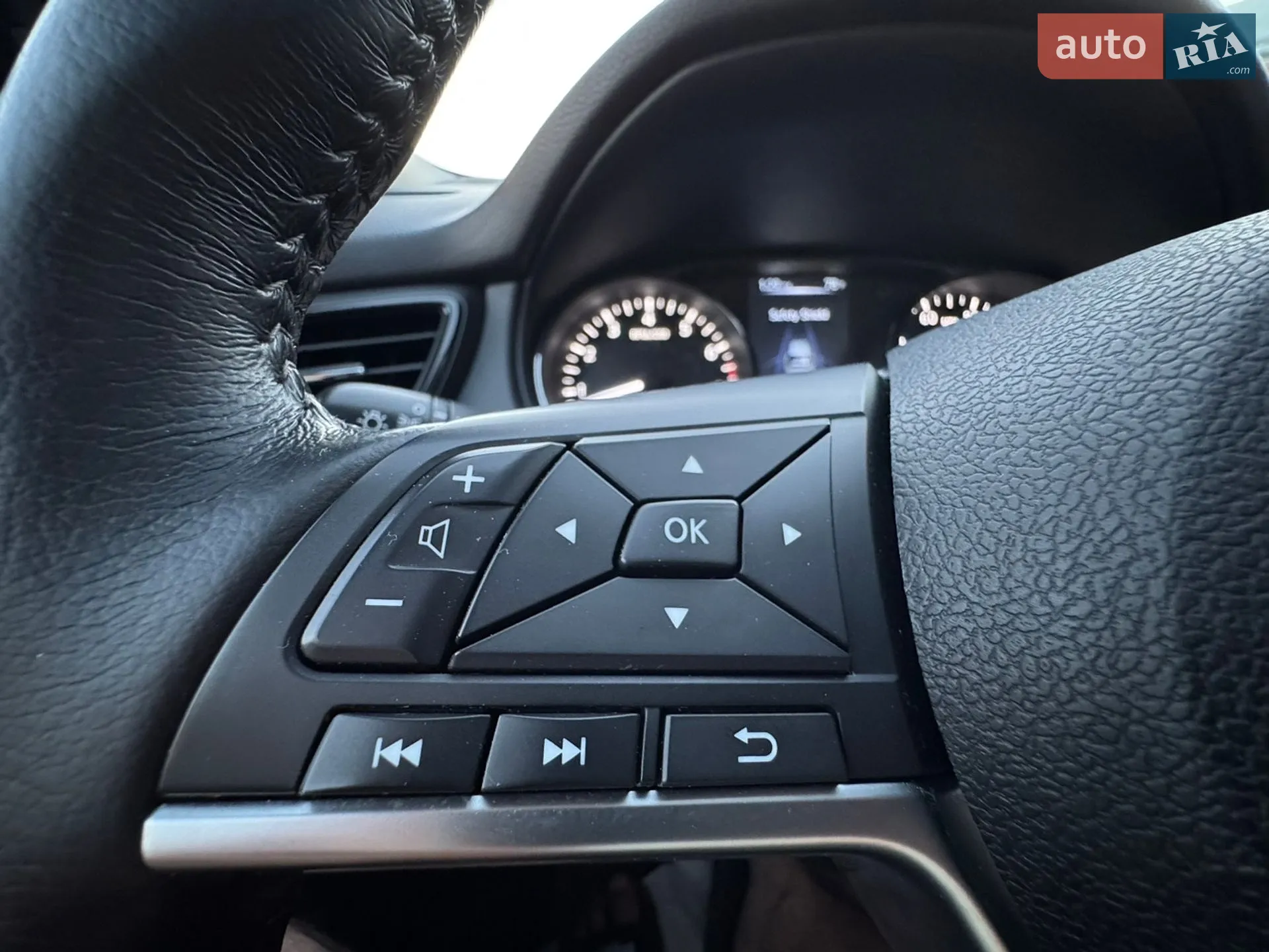 2017 Nissan Rogue - мініатюра 26