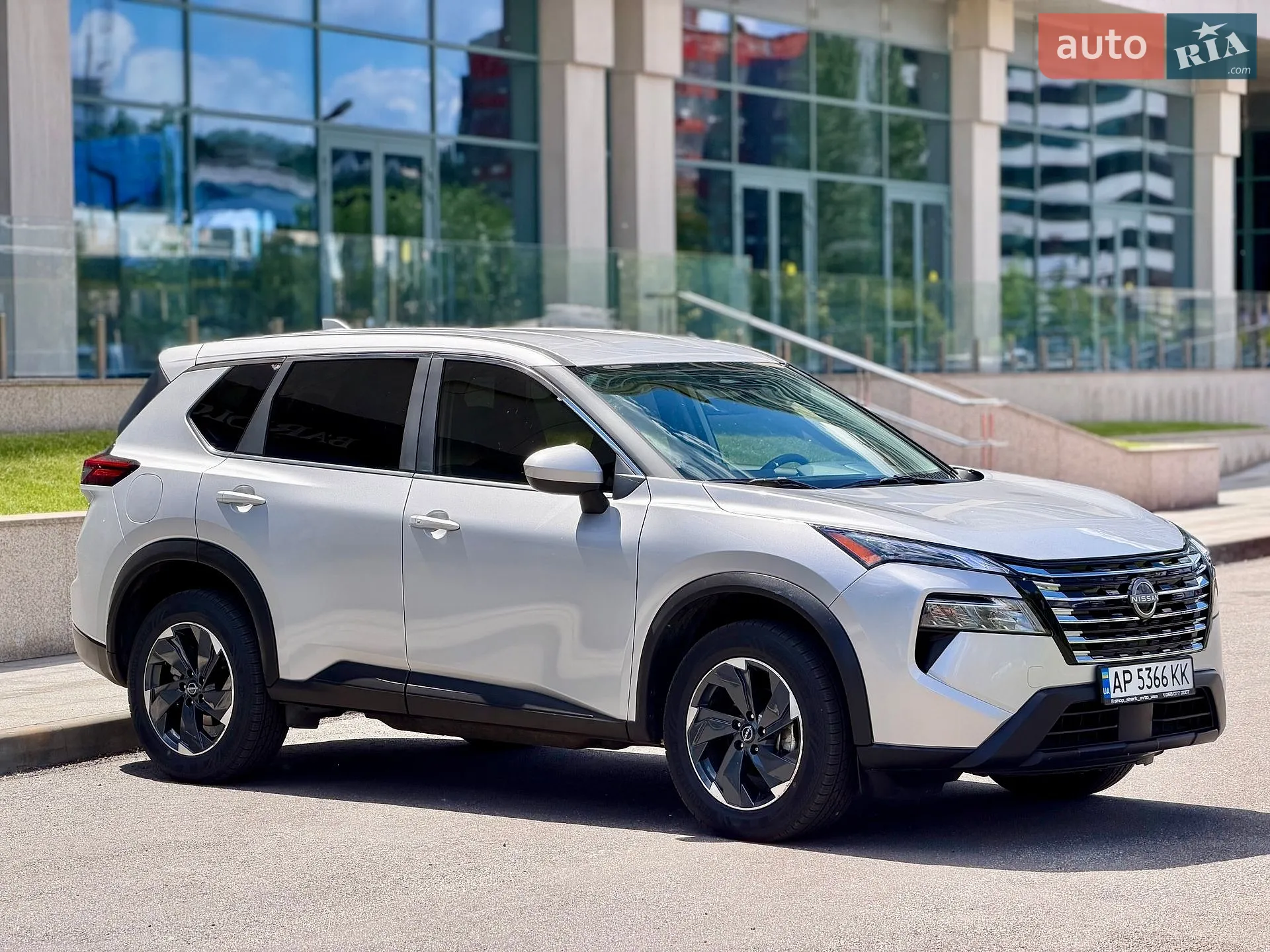 2025 Nissan Rogue - мініатюра 6