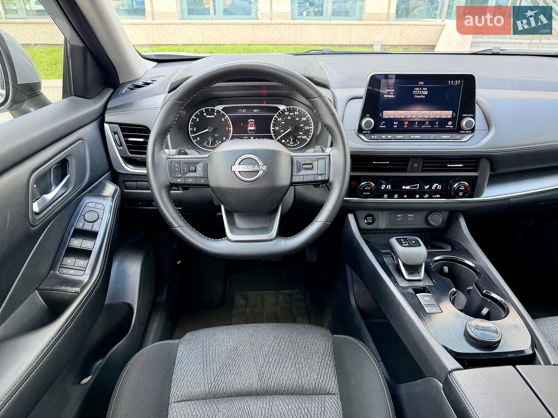 2025 Nissan Rogue - мініатюра 27