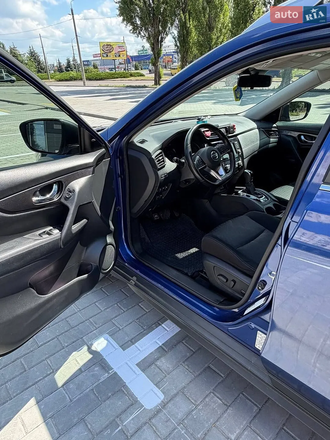 2019 Nissan Rogue - мініатюра 8