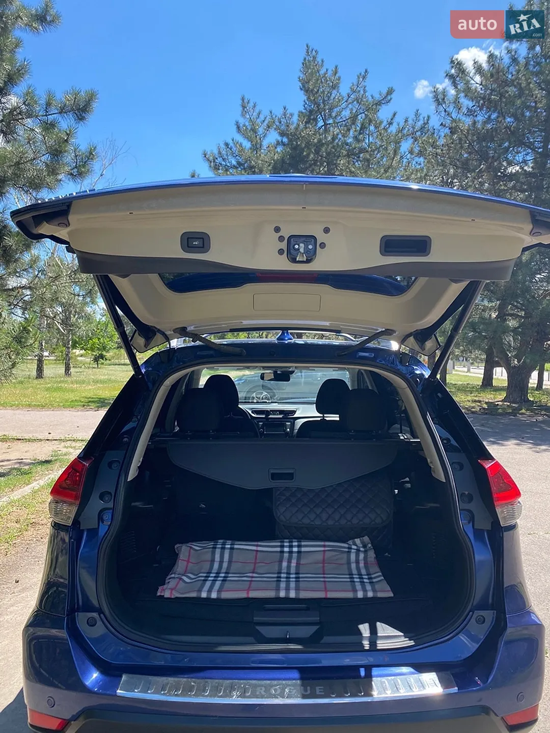 2019 Nissan Rogue - мініатюра 8