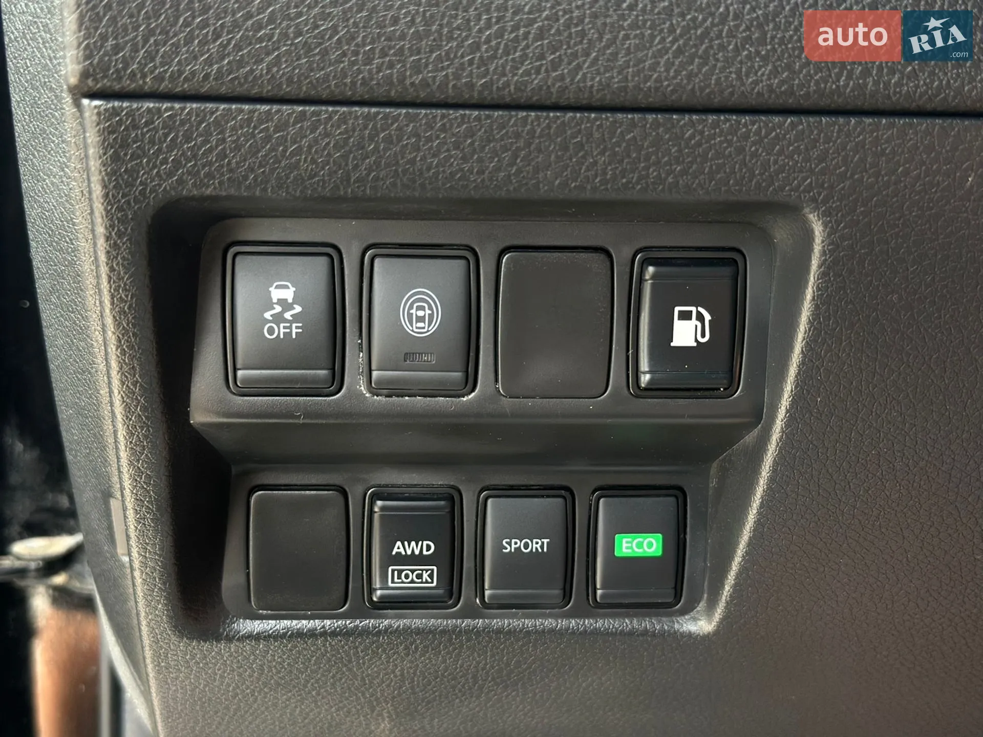 2020 Nissan Rogue - мініатюра 37