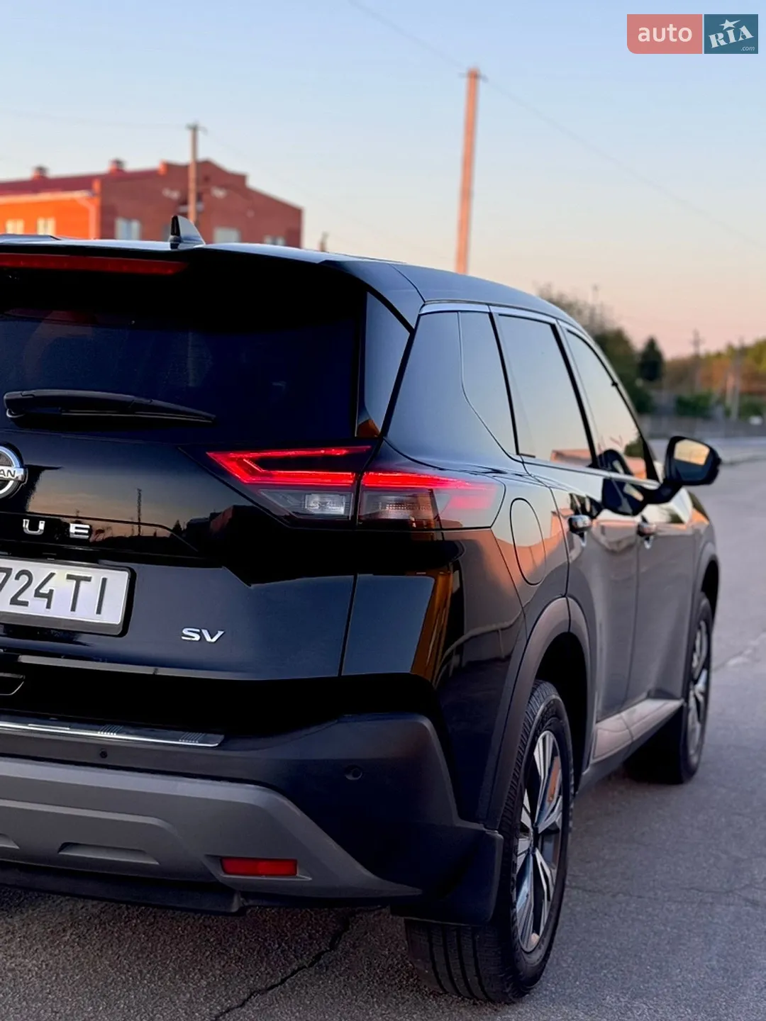 2021 Nissan Rogue - мініатюра 16