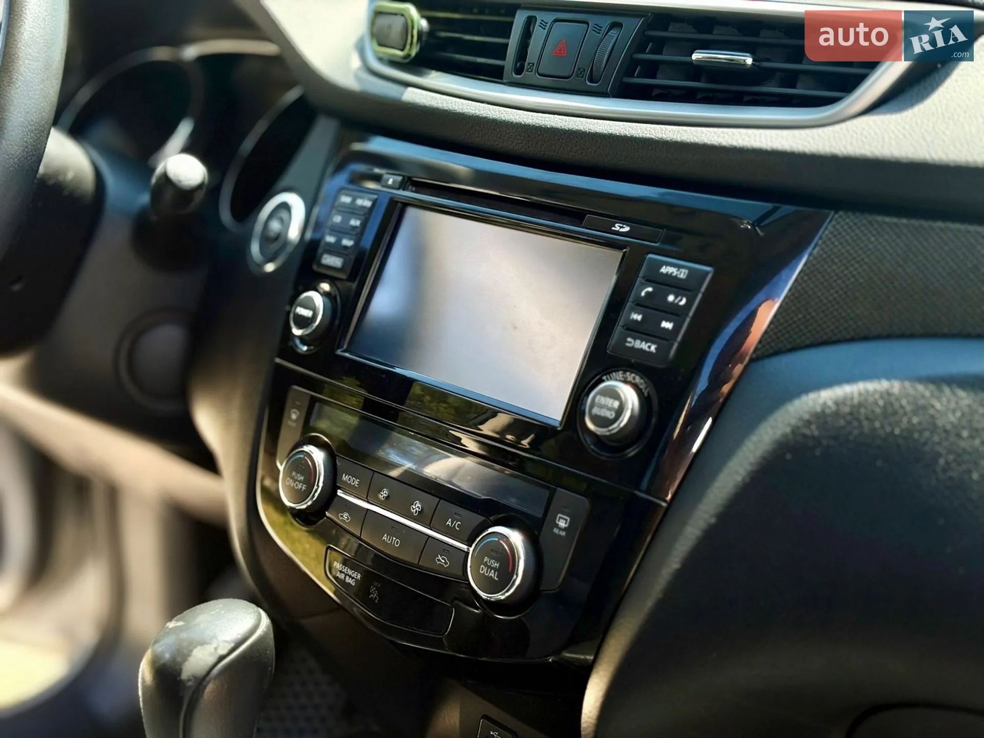 2014 Nissan Rogue - мініатюра 39