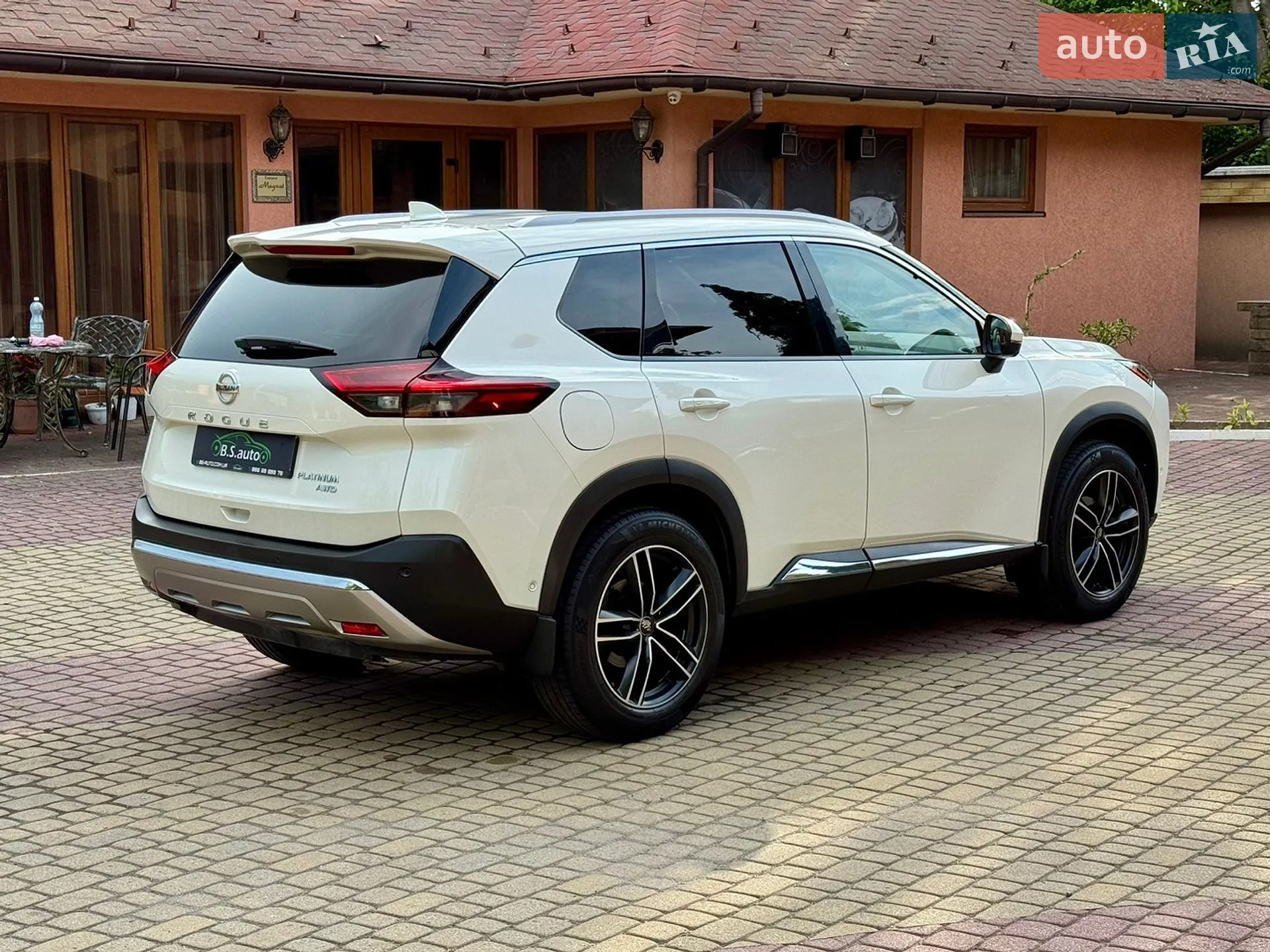 2022 Nissan Rogue - мініатюра 21