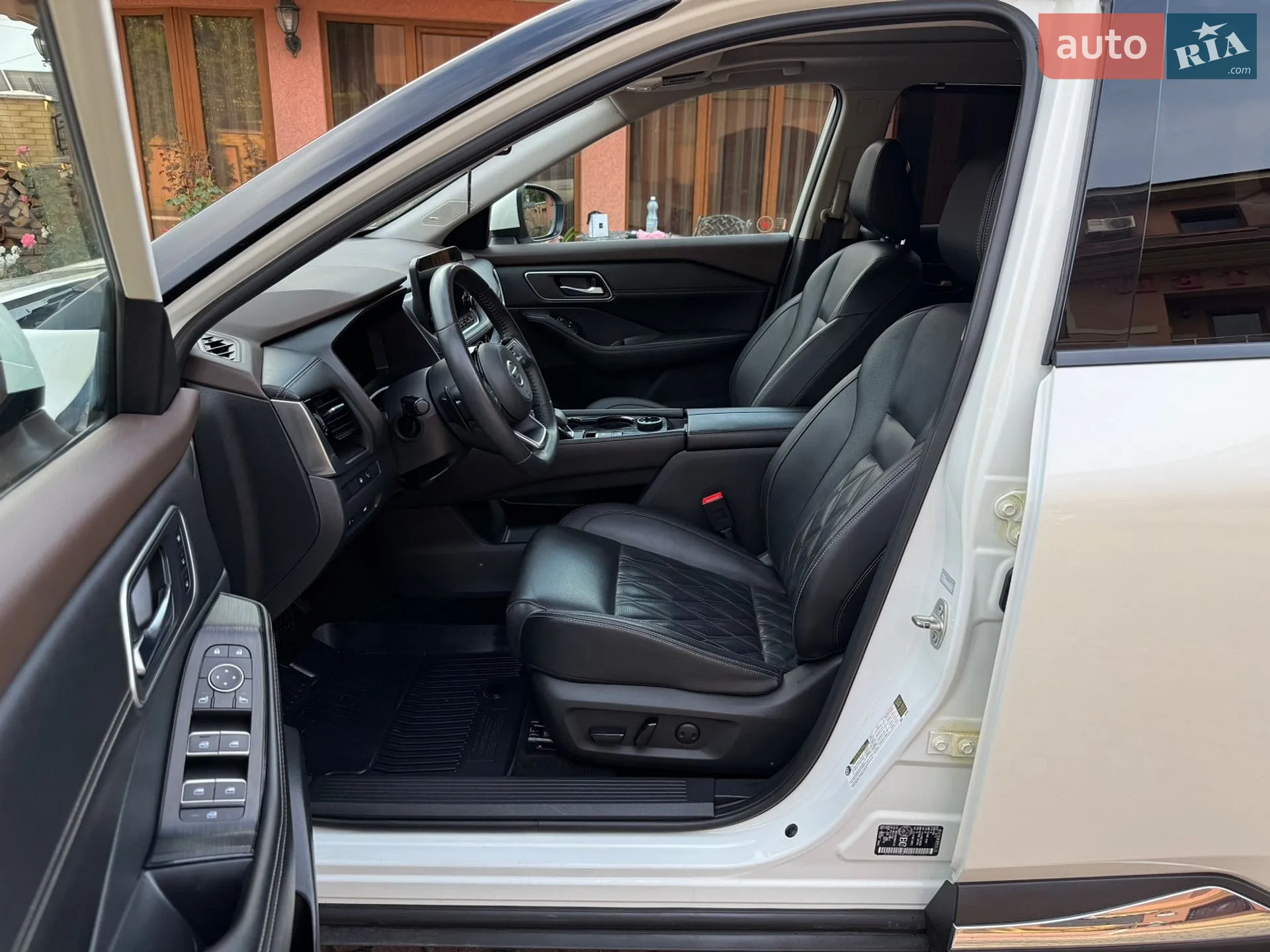 2022 Nissan Rogue - мініатюра 33