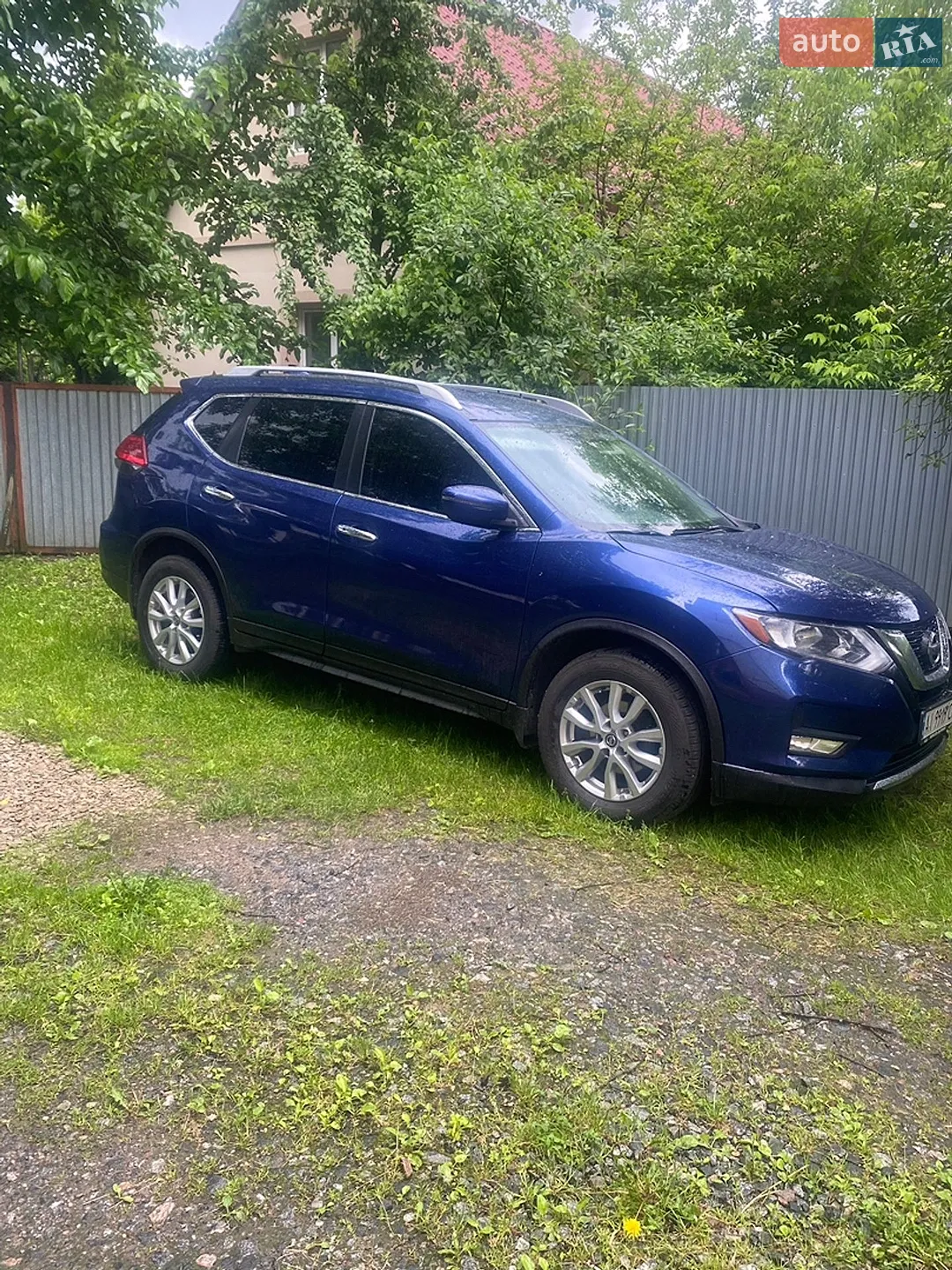 2017 Nissan Rogue - мініатюра 2