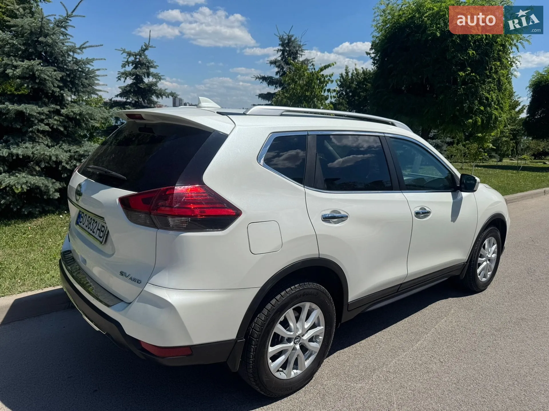 2017 Nissan Rogue - мініатюра 8