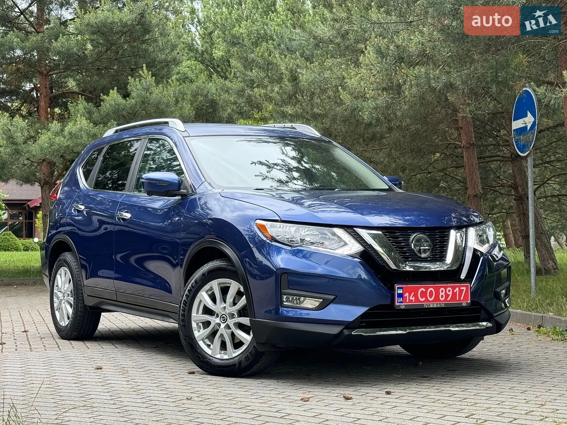 2018 Nissan Rogue - мініатюра 2