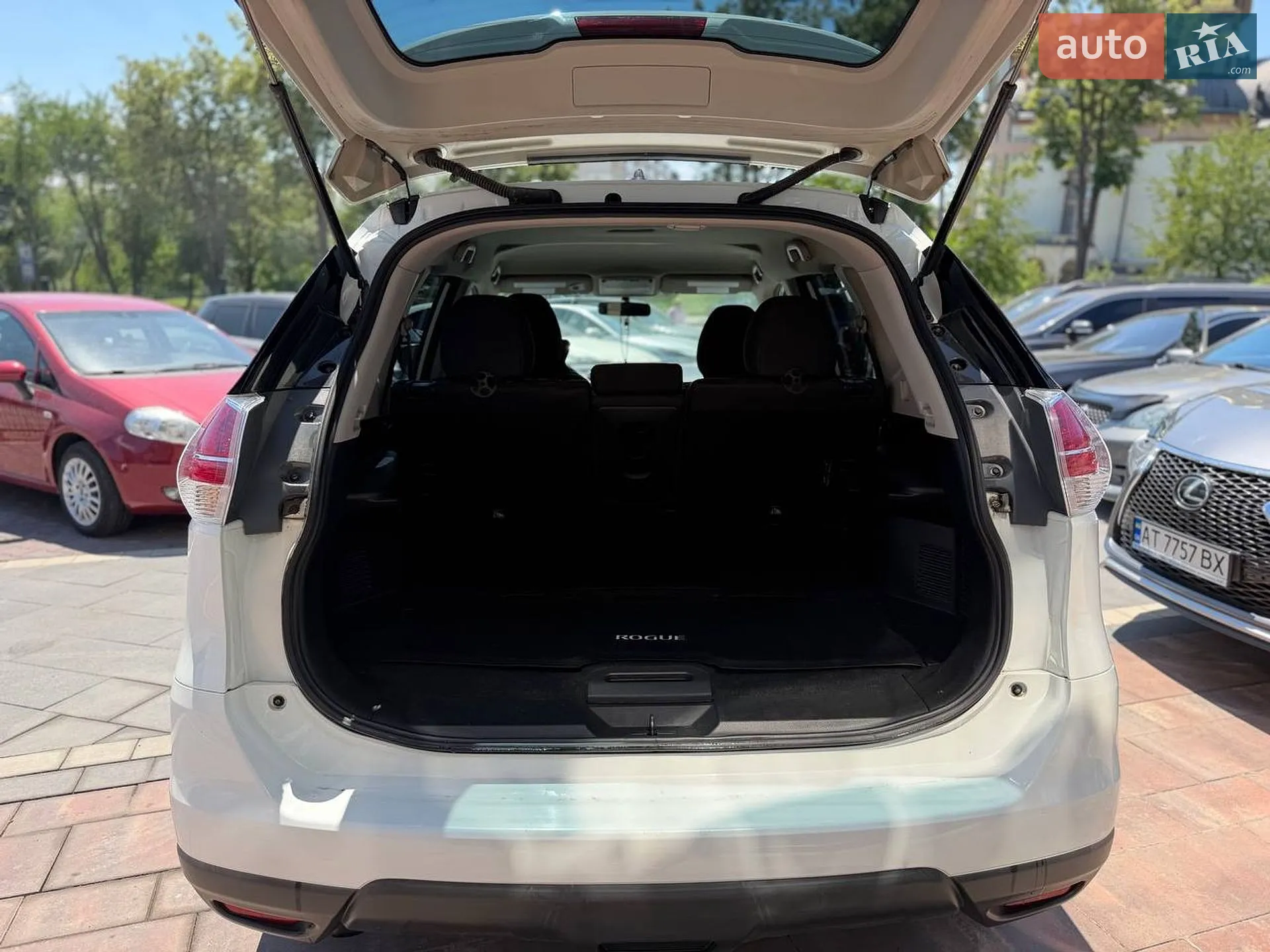 2016 Nissan Rogue - мініатюра 6
