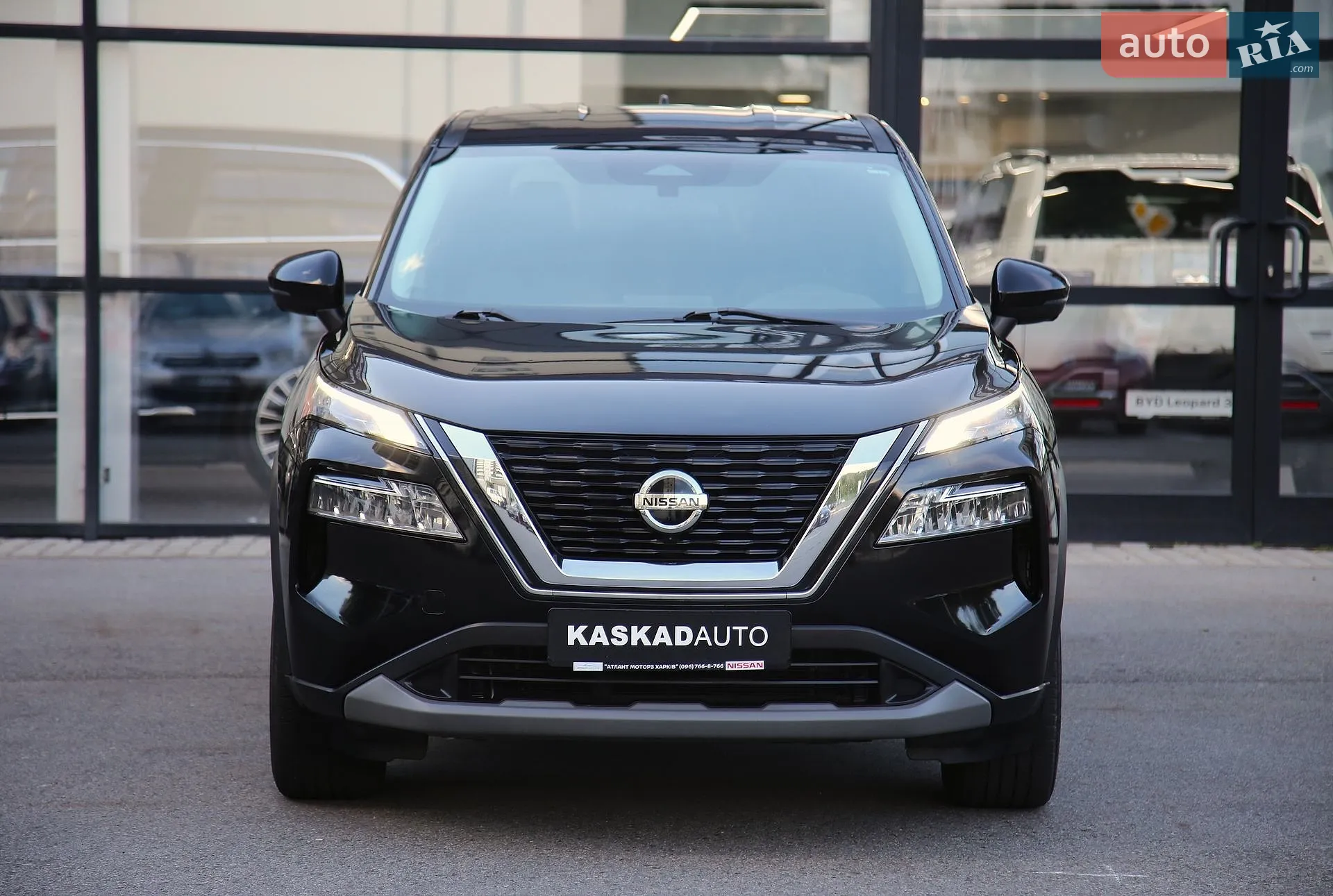 2021 Nissan Rogue - мініатюра 2