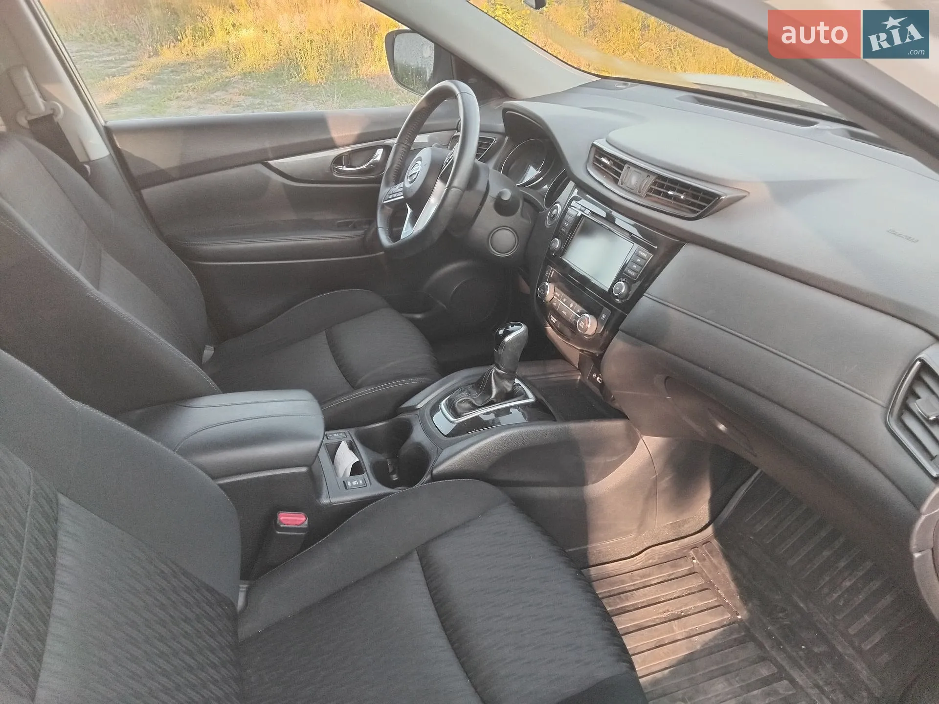 2018 Nissan Rogue - мініатюра 5