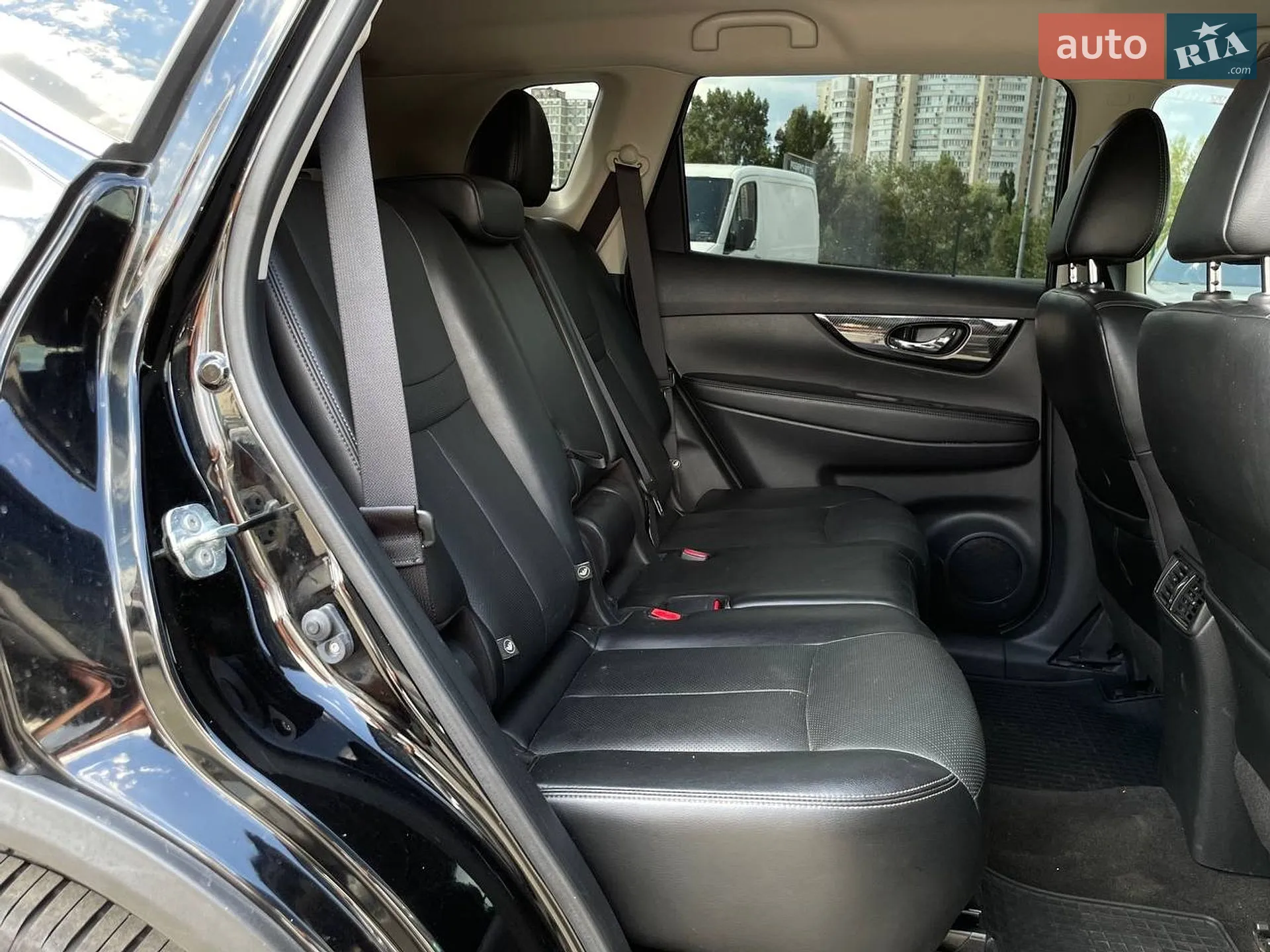 2018 Nissan Rogue - мініатюра 11