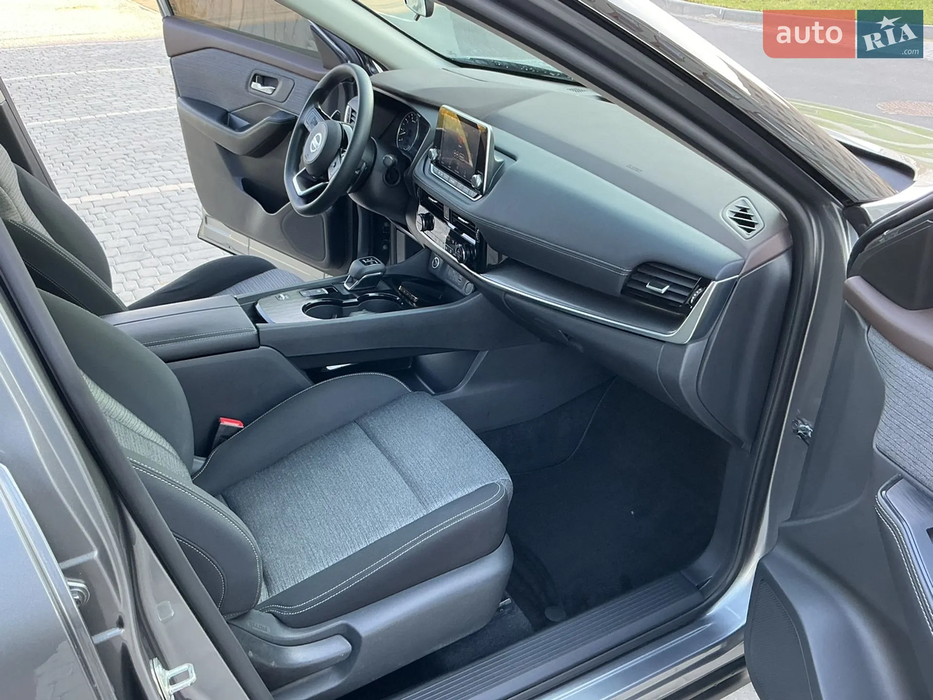 2020 Nissan Rogue - мініатюра 18