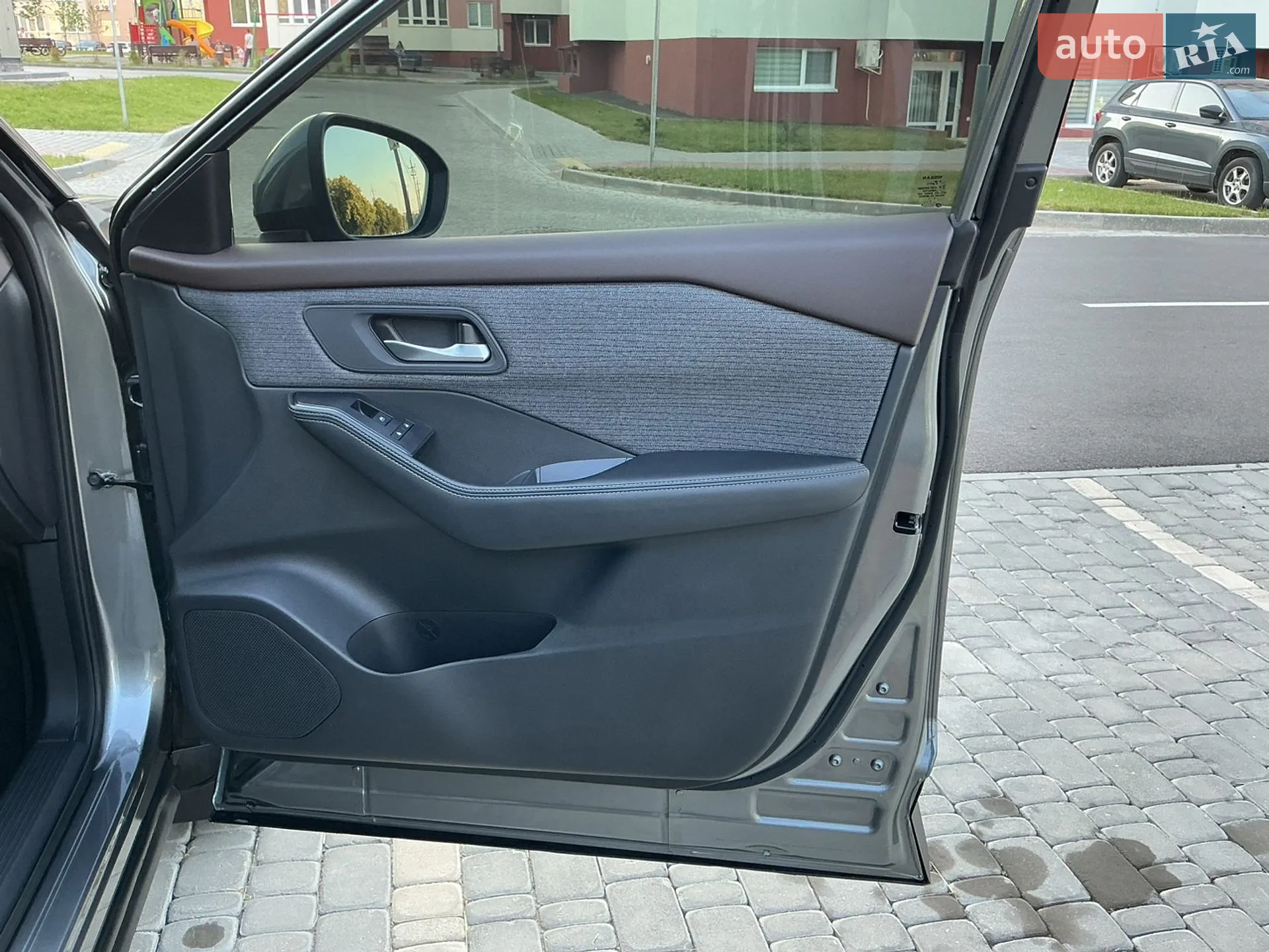 2020 Nissan Rogue - мініатюра 19