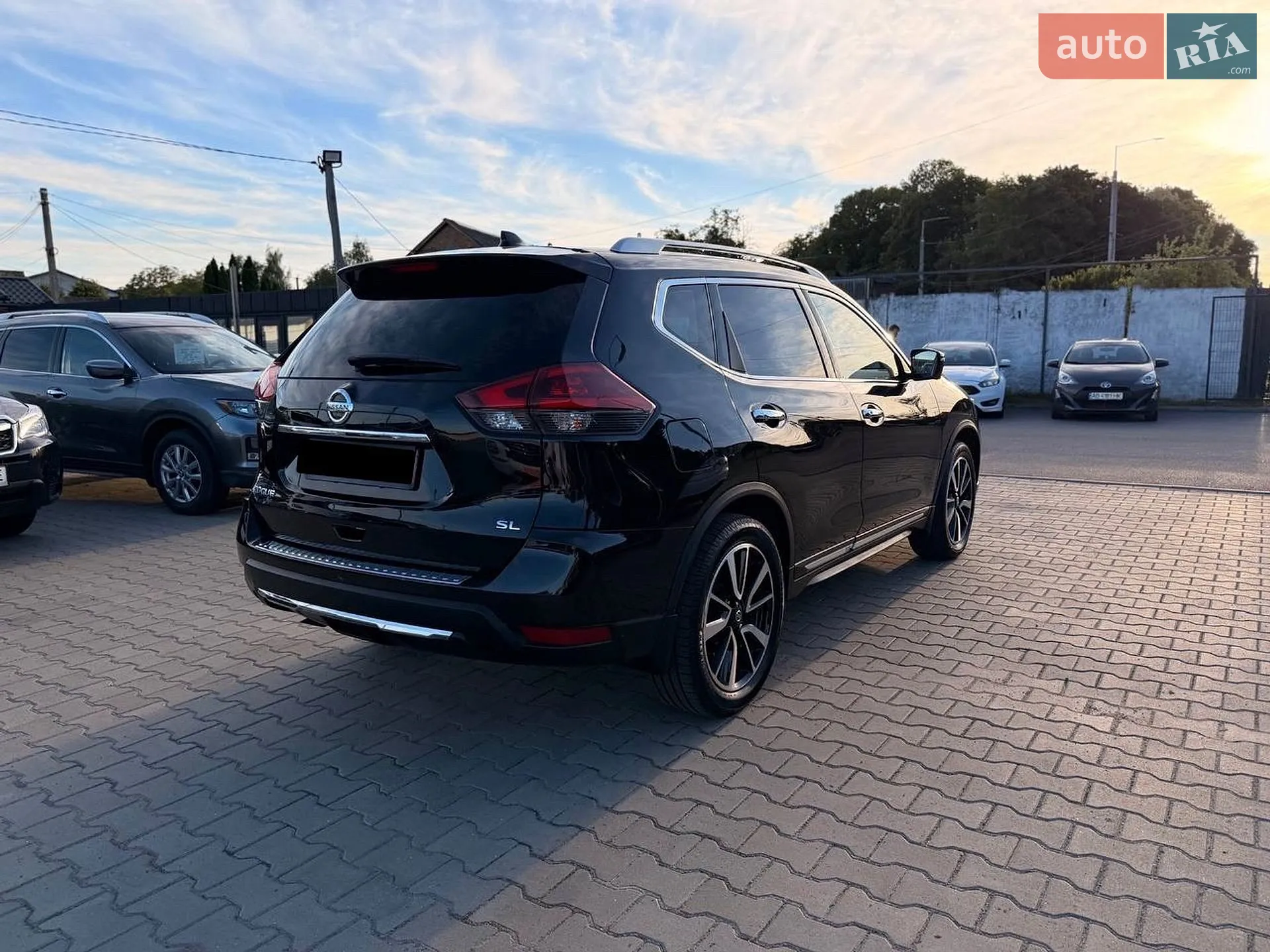 2017 Nissan Rogue - мініатюра 5