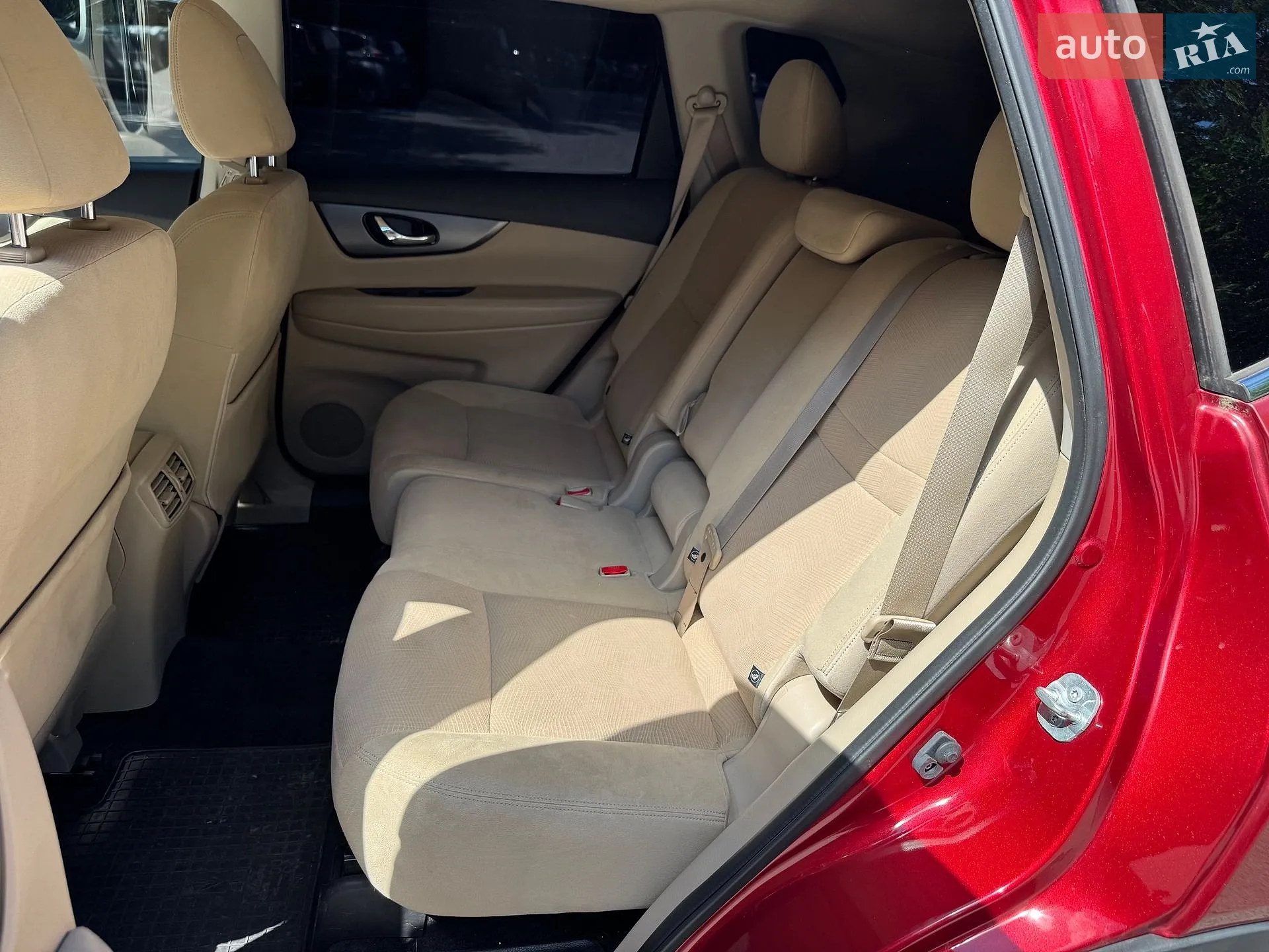 2016 Nissan Rogue - мініатюра 18