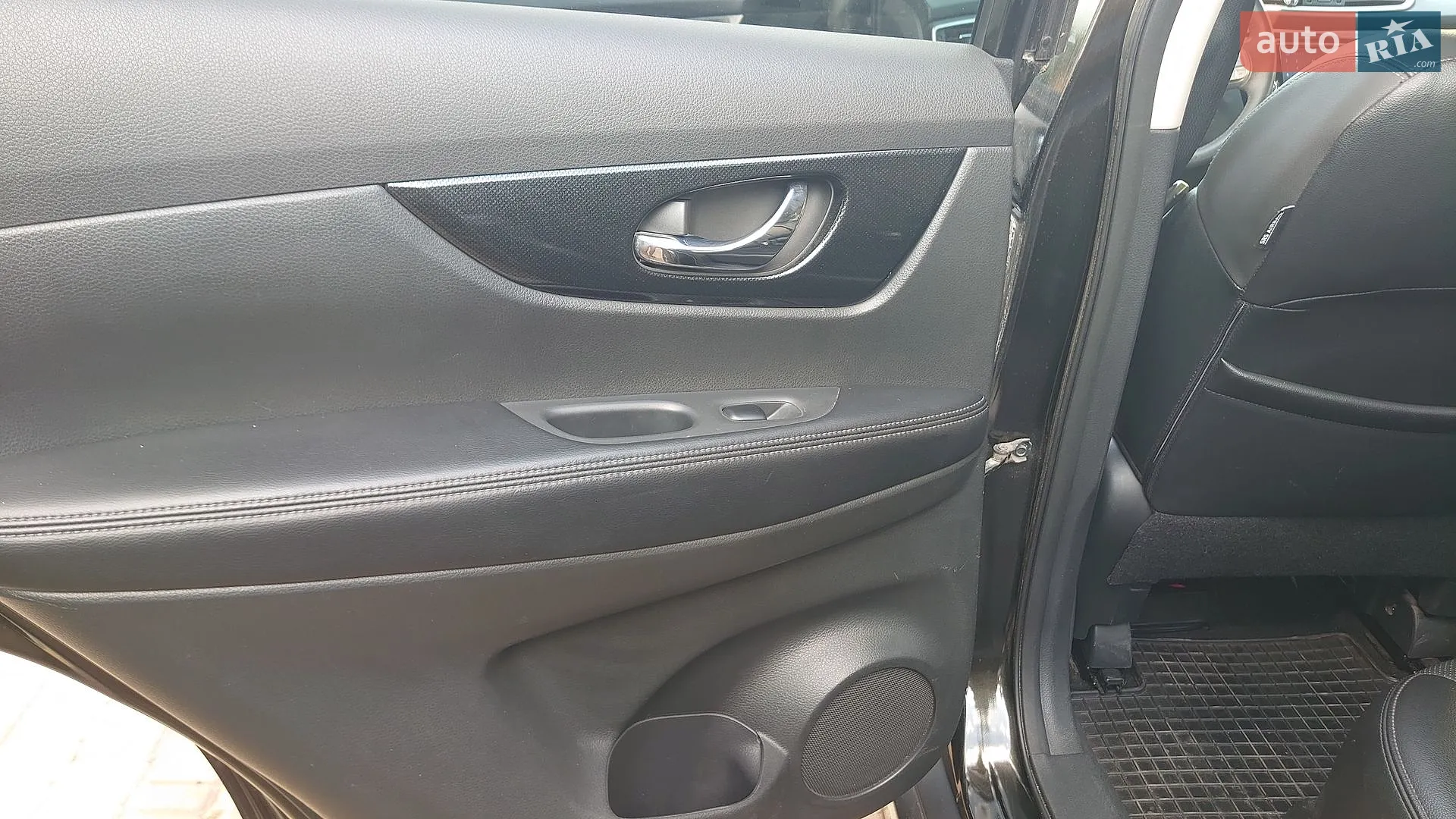 2015 Nissan Rogue - мініатюра 21