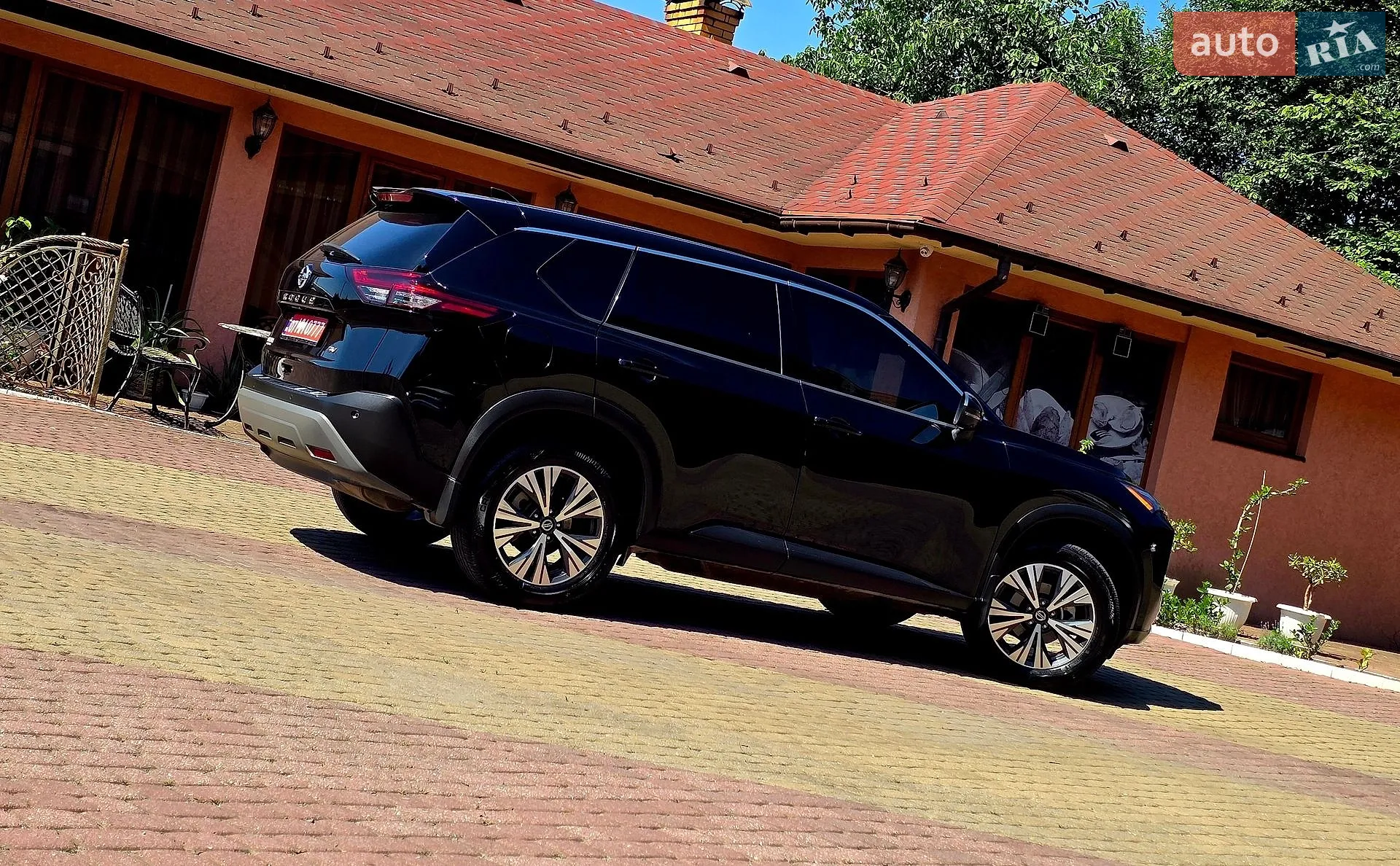 2021 Nissan Rogue - мініатюра 6