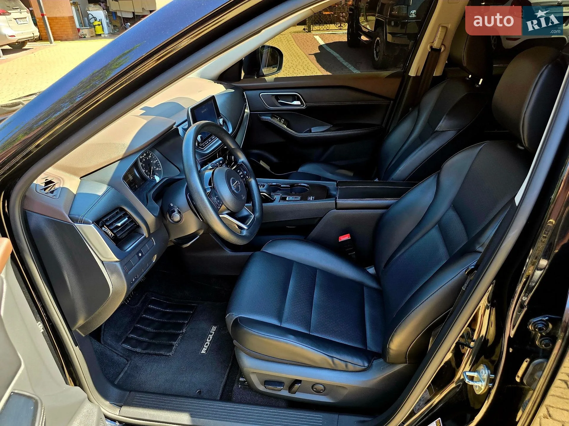 2021 Nissan Rogue - мініатюра 11