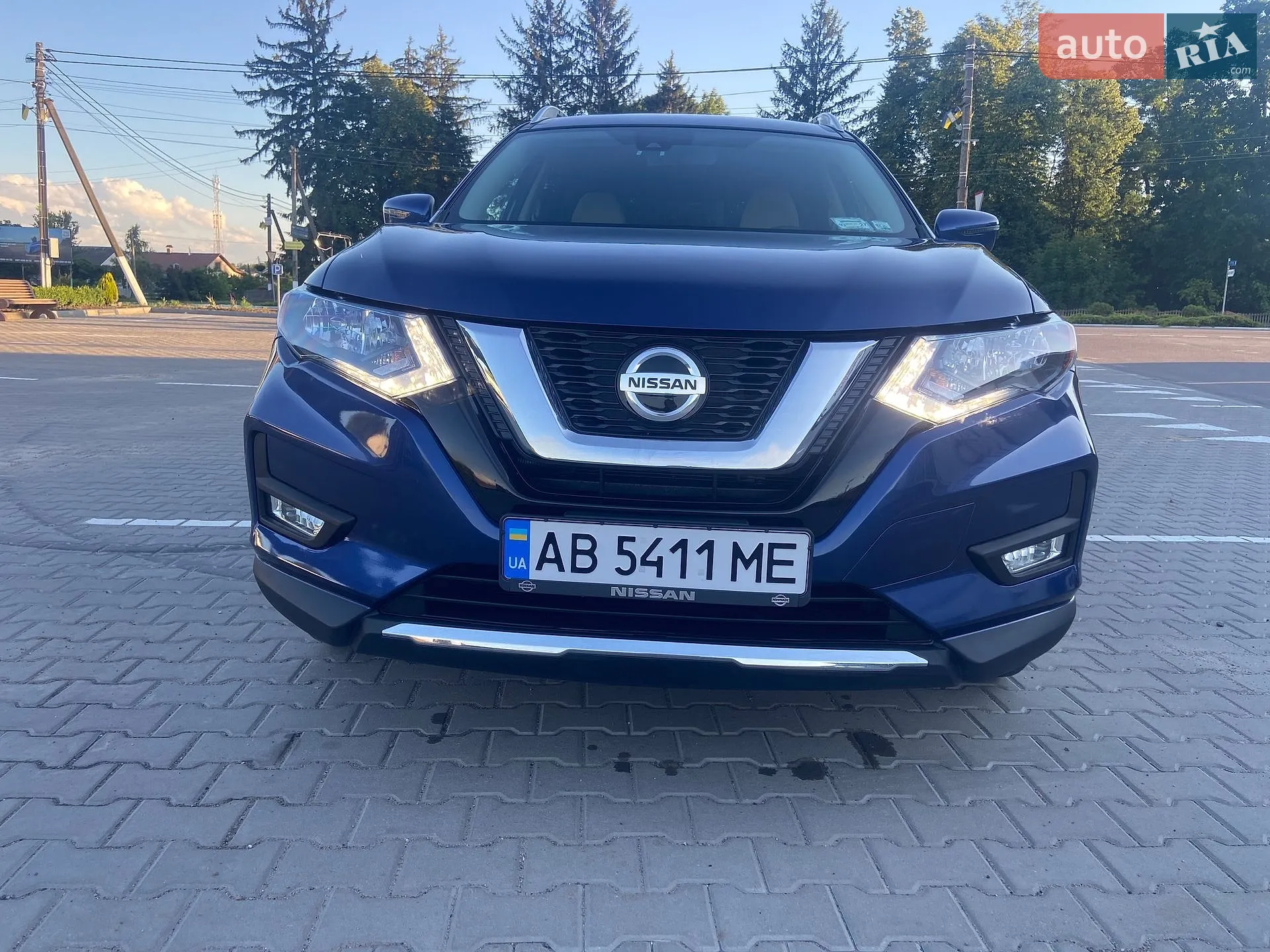 2019 Nissan Rogue - мініатюра 2