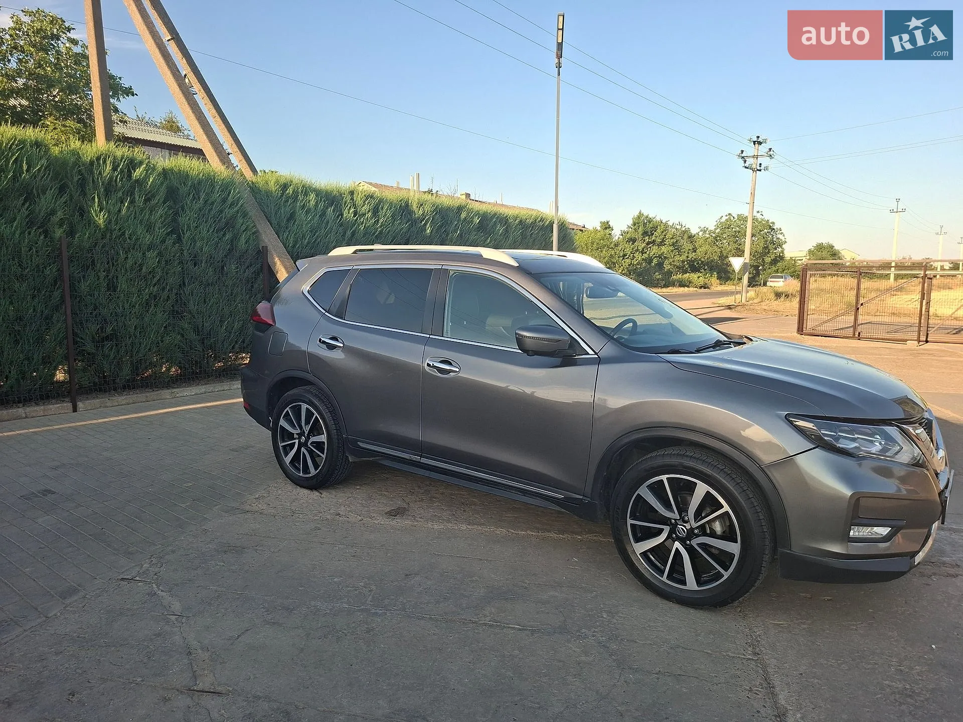 2019 Nissan Rogue - мініатюра 3