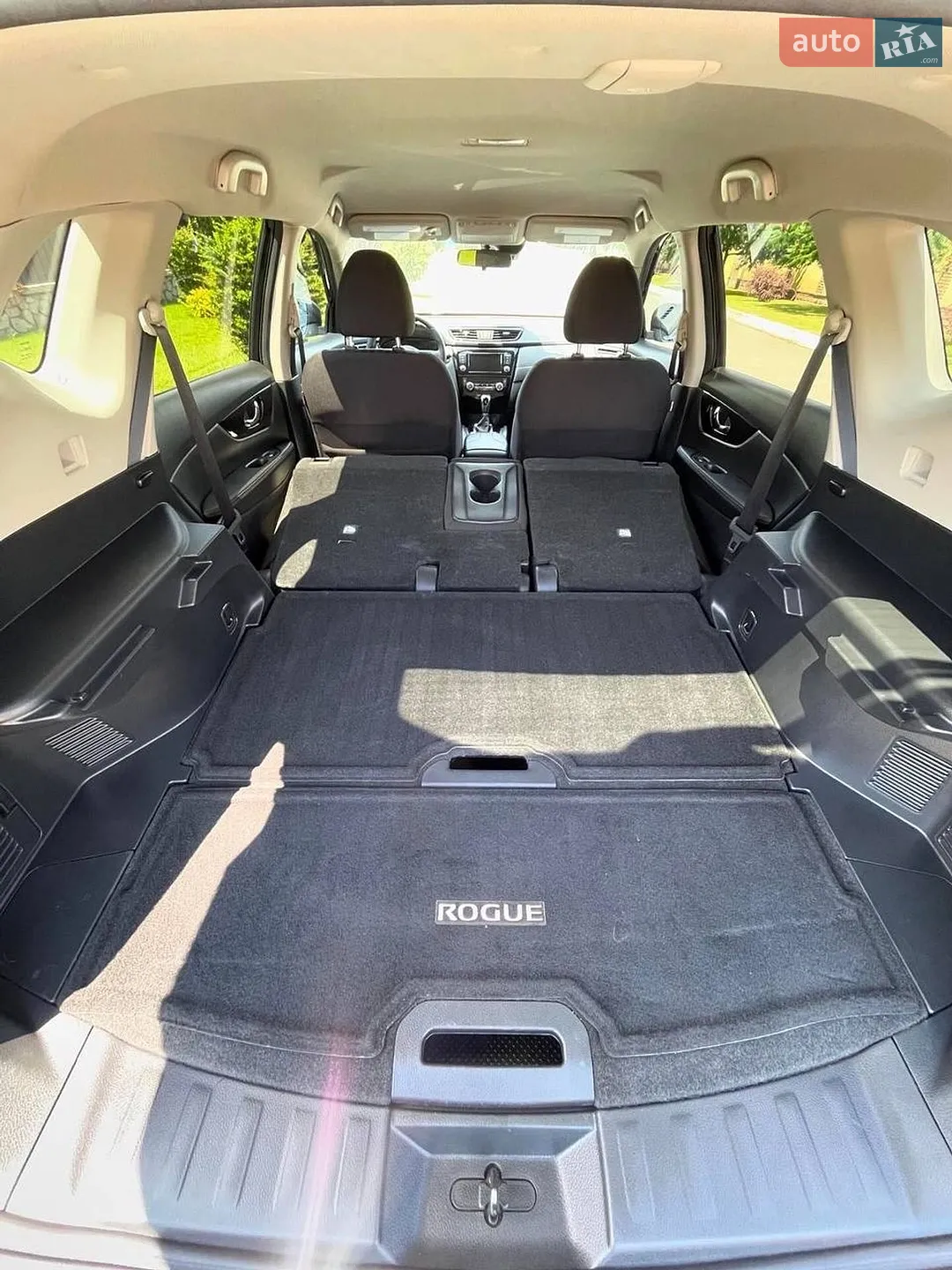 2019 Nissan Rogue - мініатюра 8