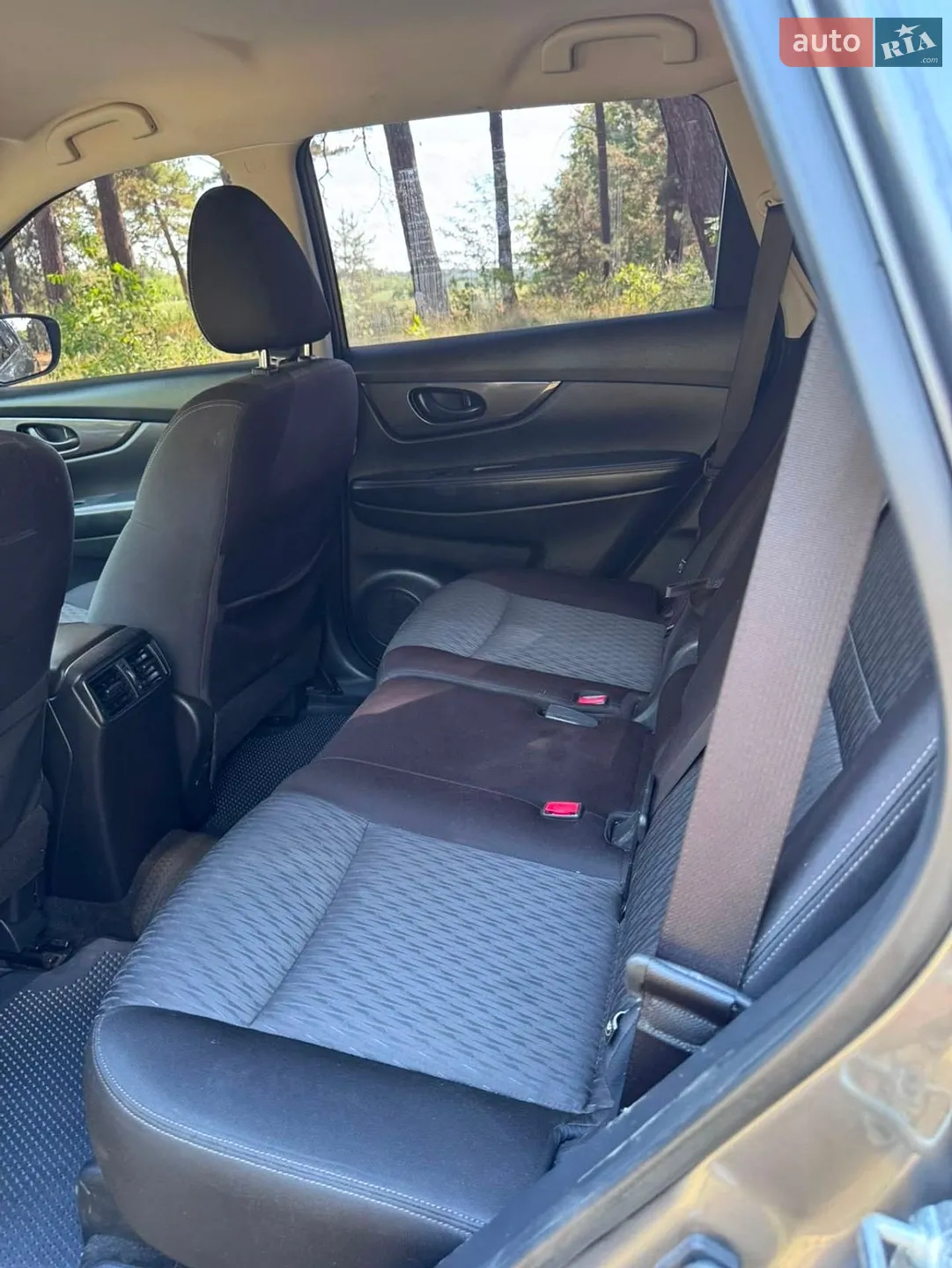2018 Nissan Rogue - мініатюра 17